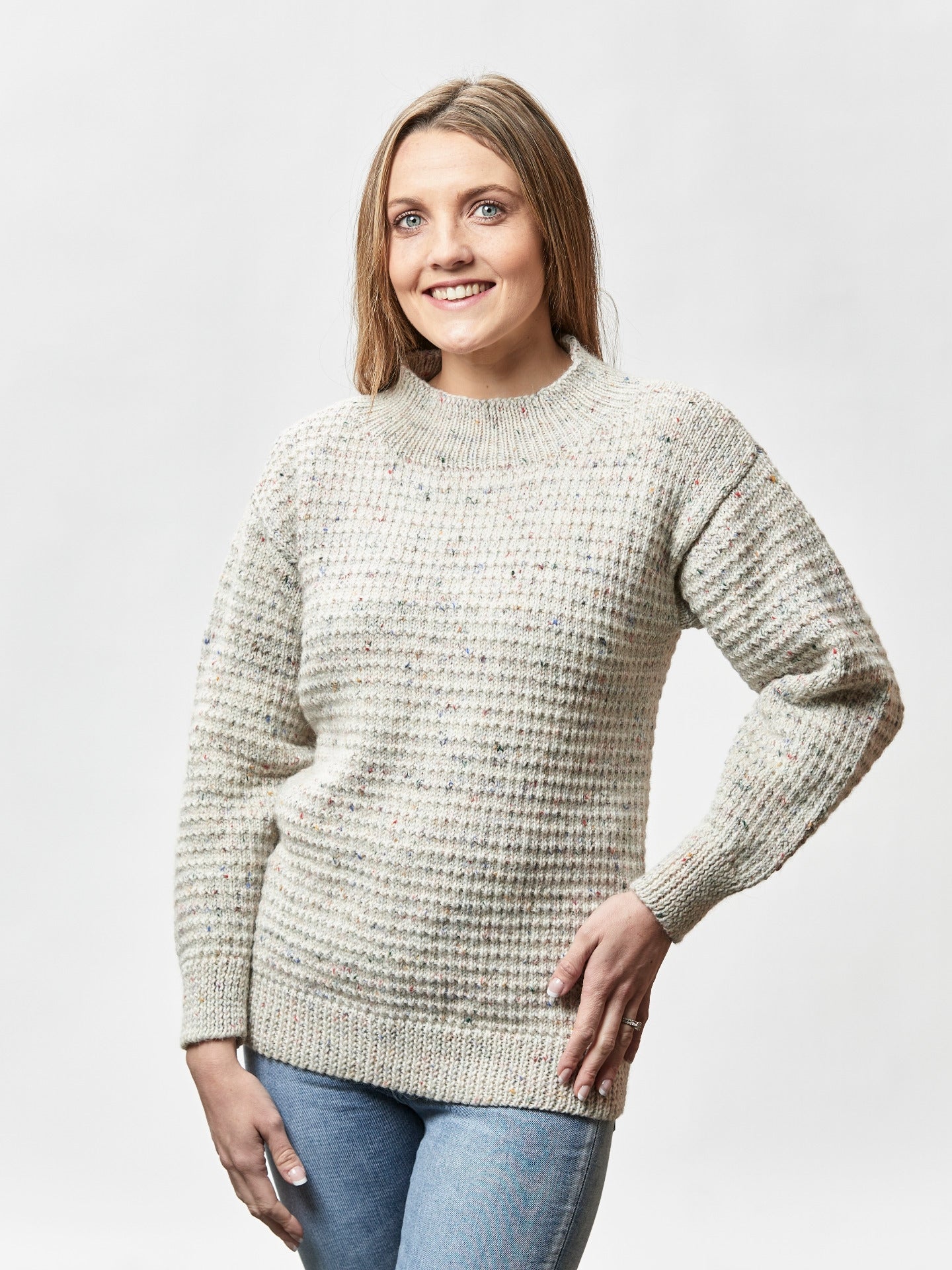 ARGUE／LEYERED QUILTING＆WOOLBOA JUMPER PT 8641 8 Ply Andalusian Jumper - Adults Knitting Pattern