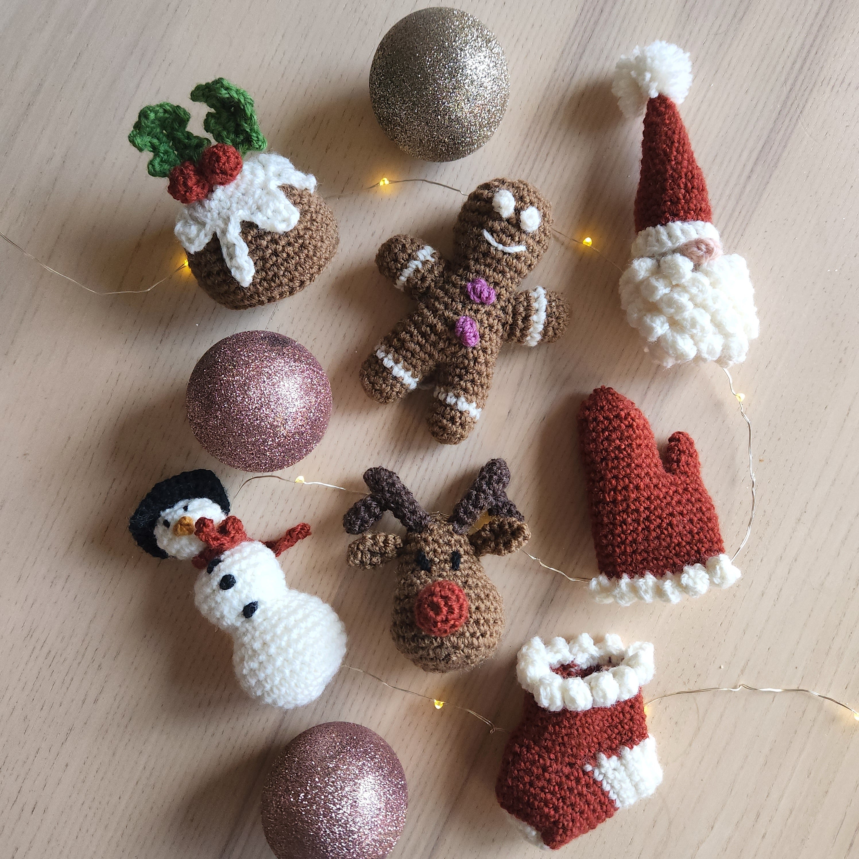 Christmas Decorations Classic Collection PDF