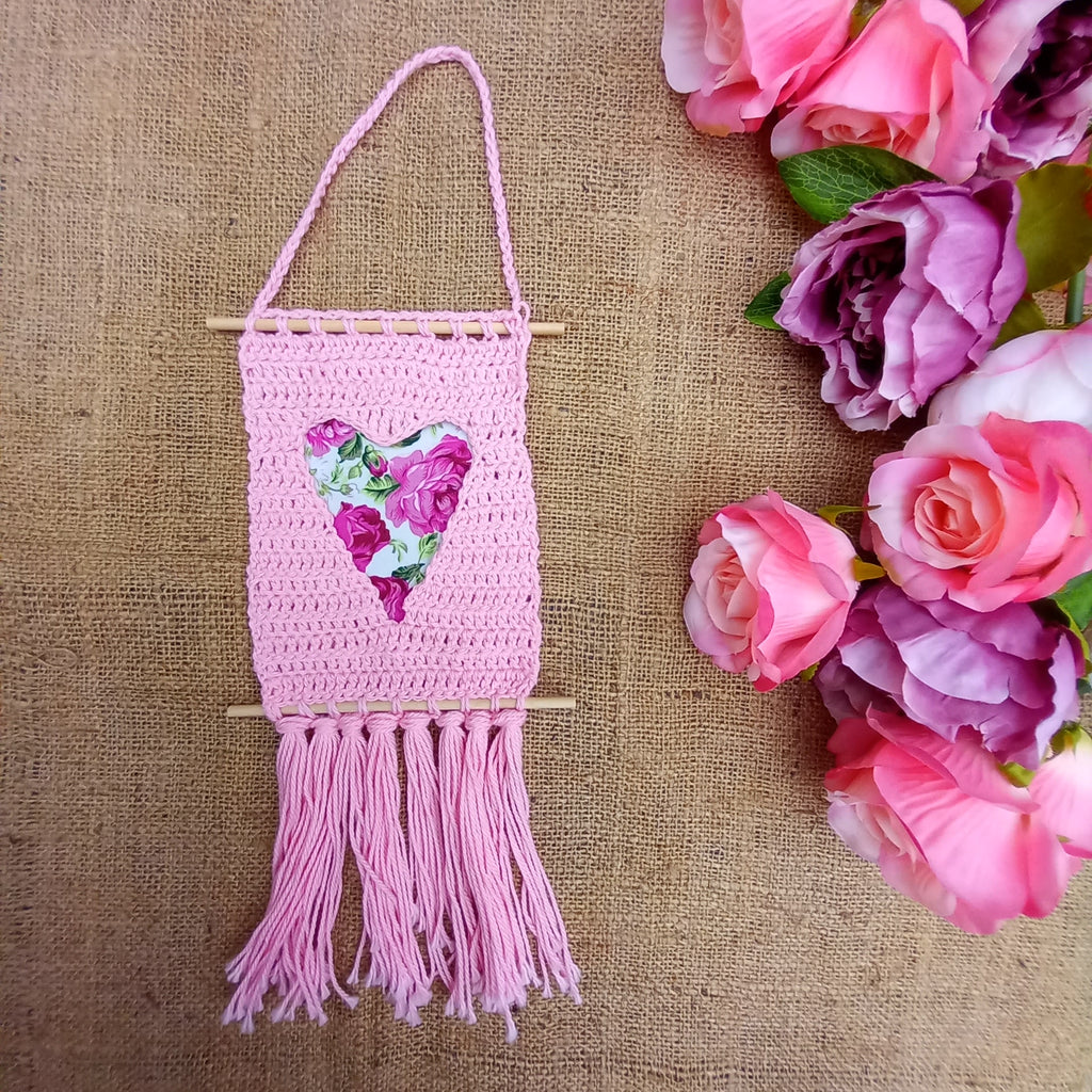 Whimsical Hearts Wall Hanging PDF