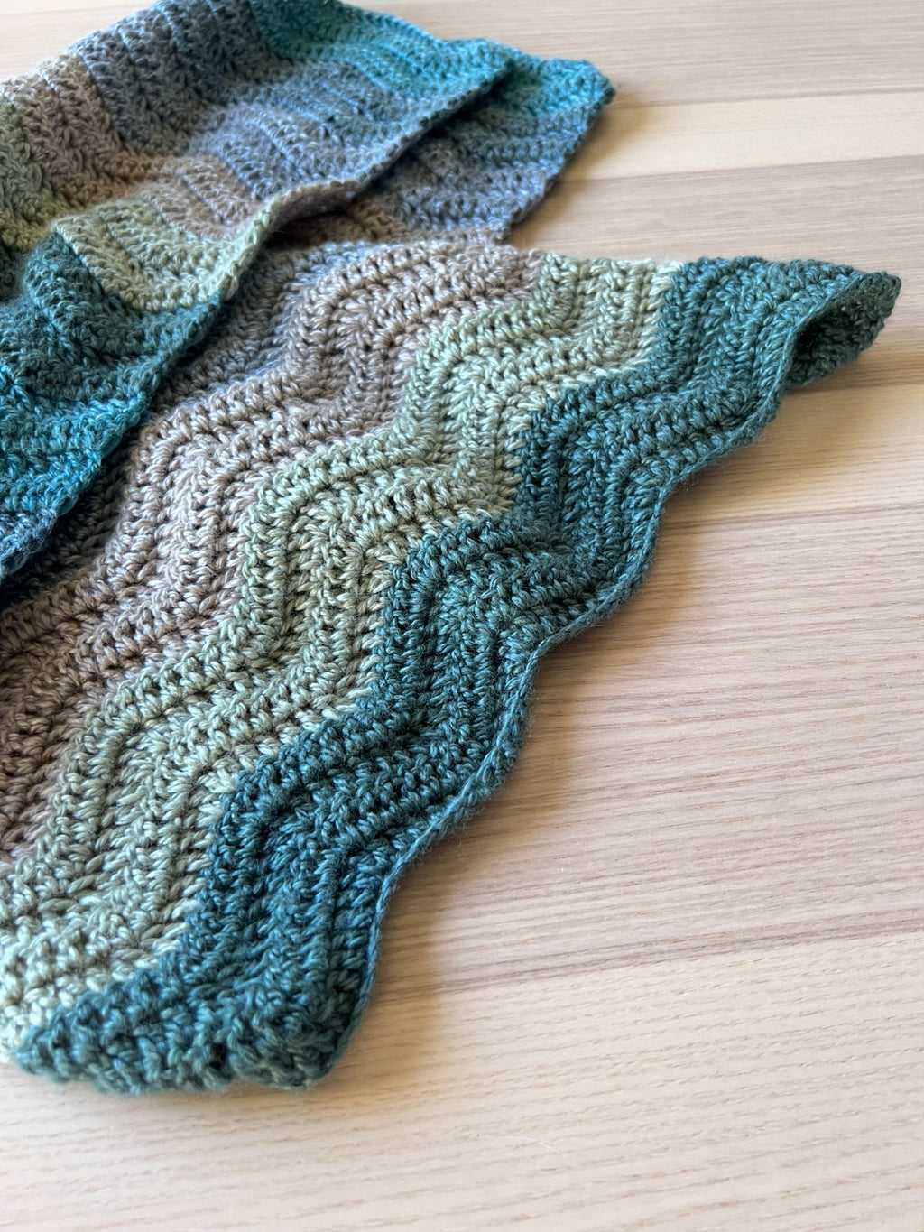 Crochet Ripple Blanket - Free Crochet Pattern