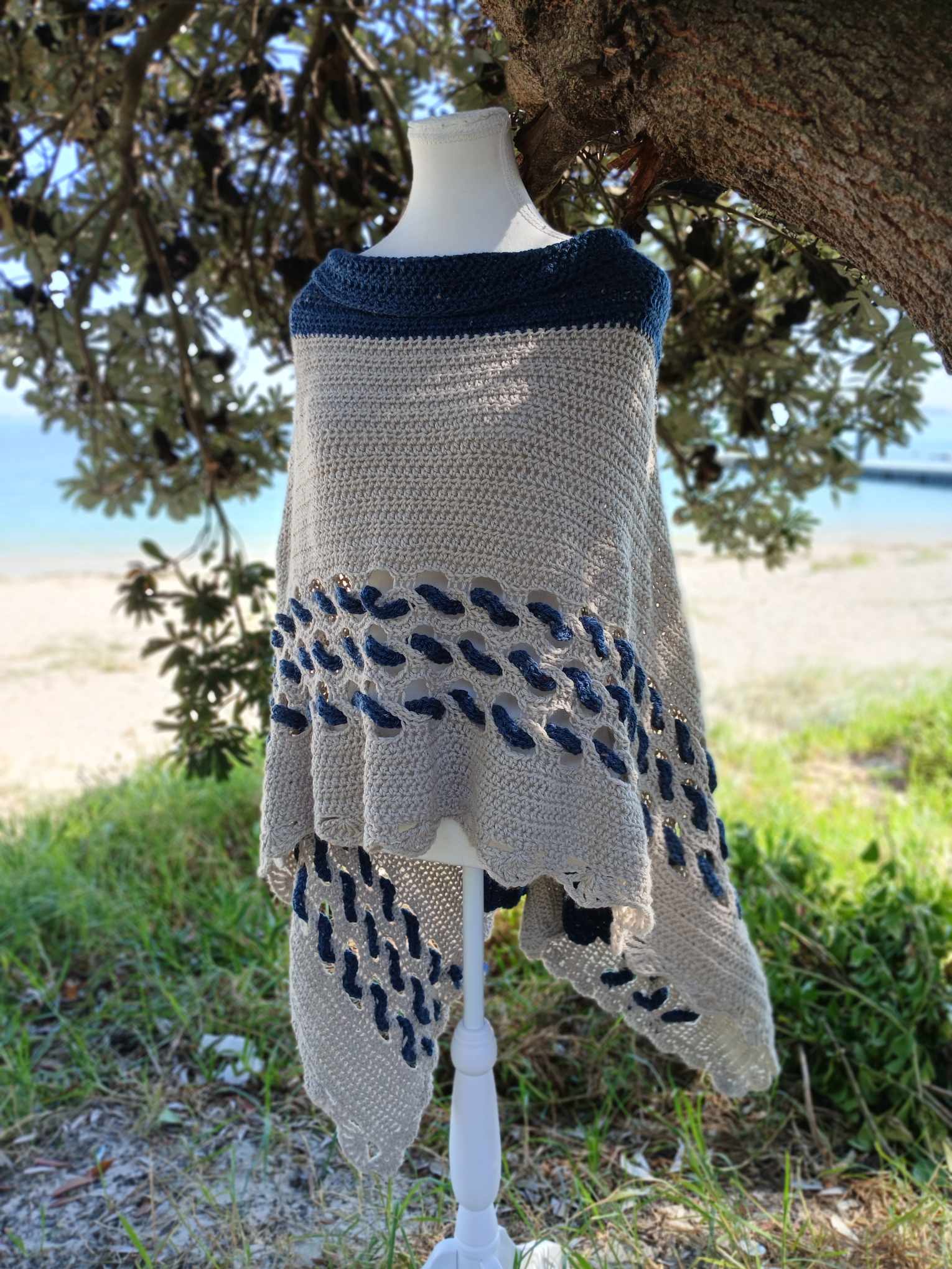 Coastal Wanderer Poncho PDF