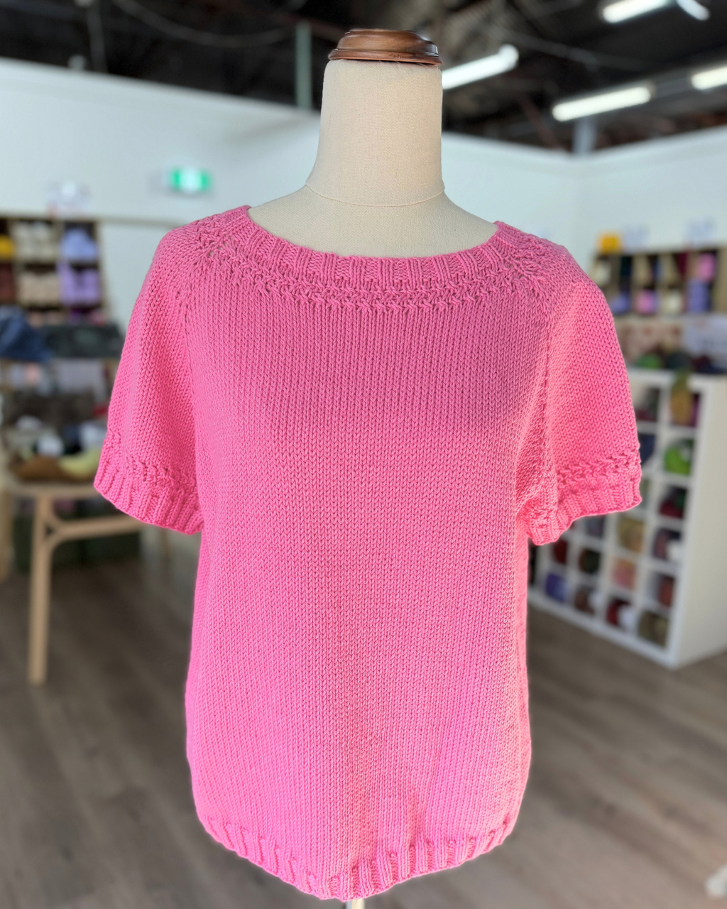The Molly Tee - Women's Knitting Pattern | PT 8757