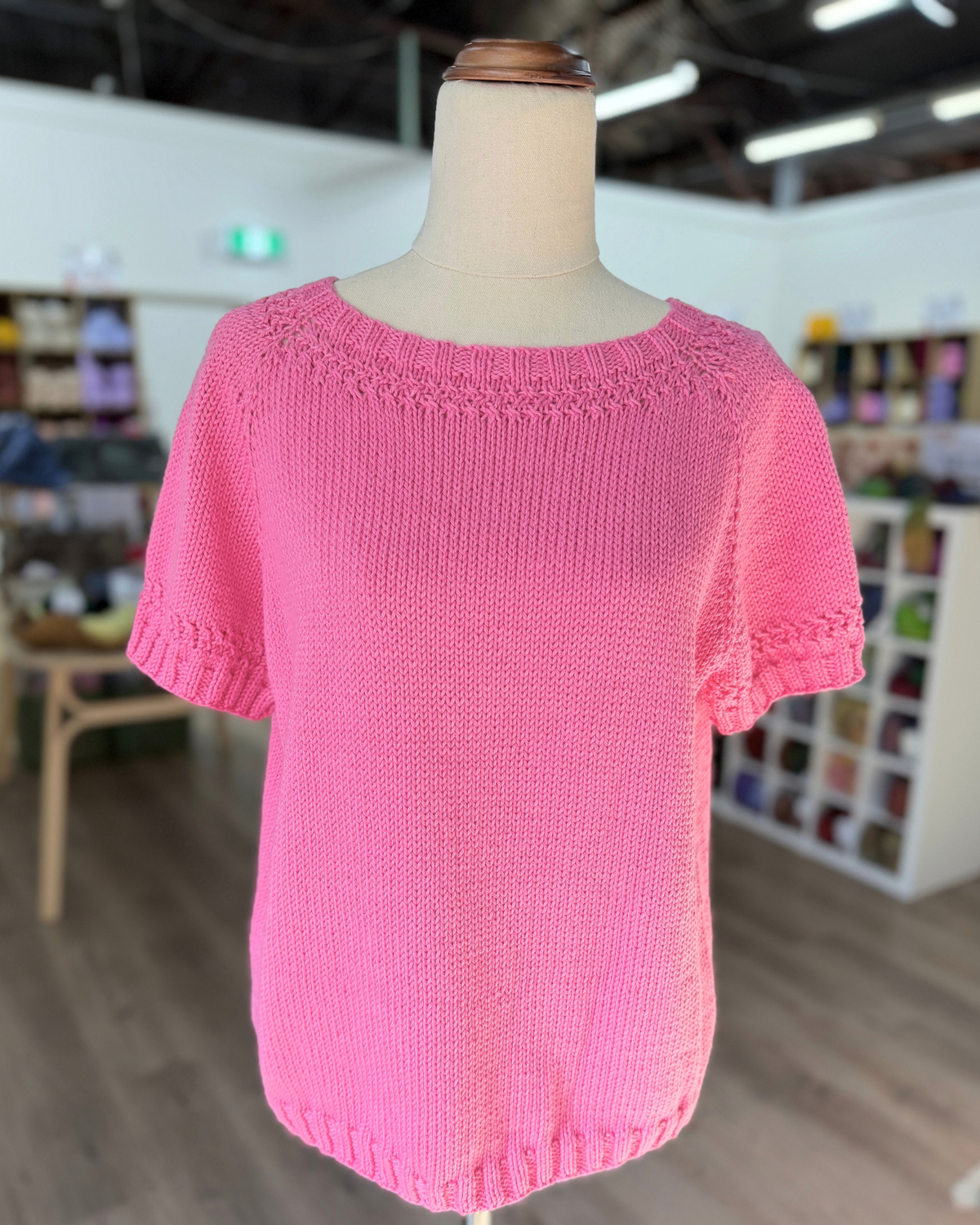The Molly Tee - Women's Knitting Pattern | PT 8757