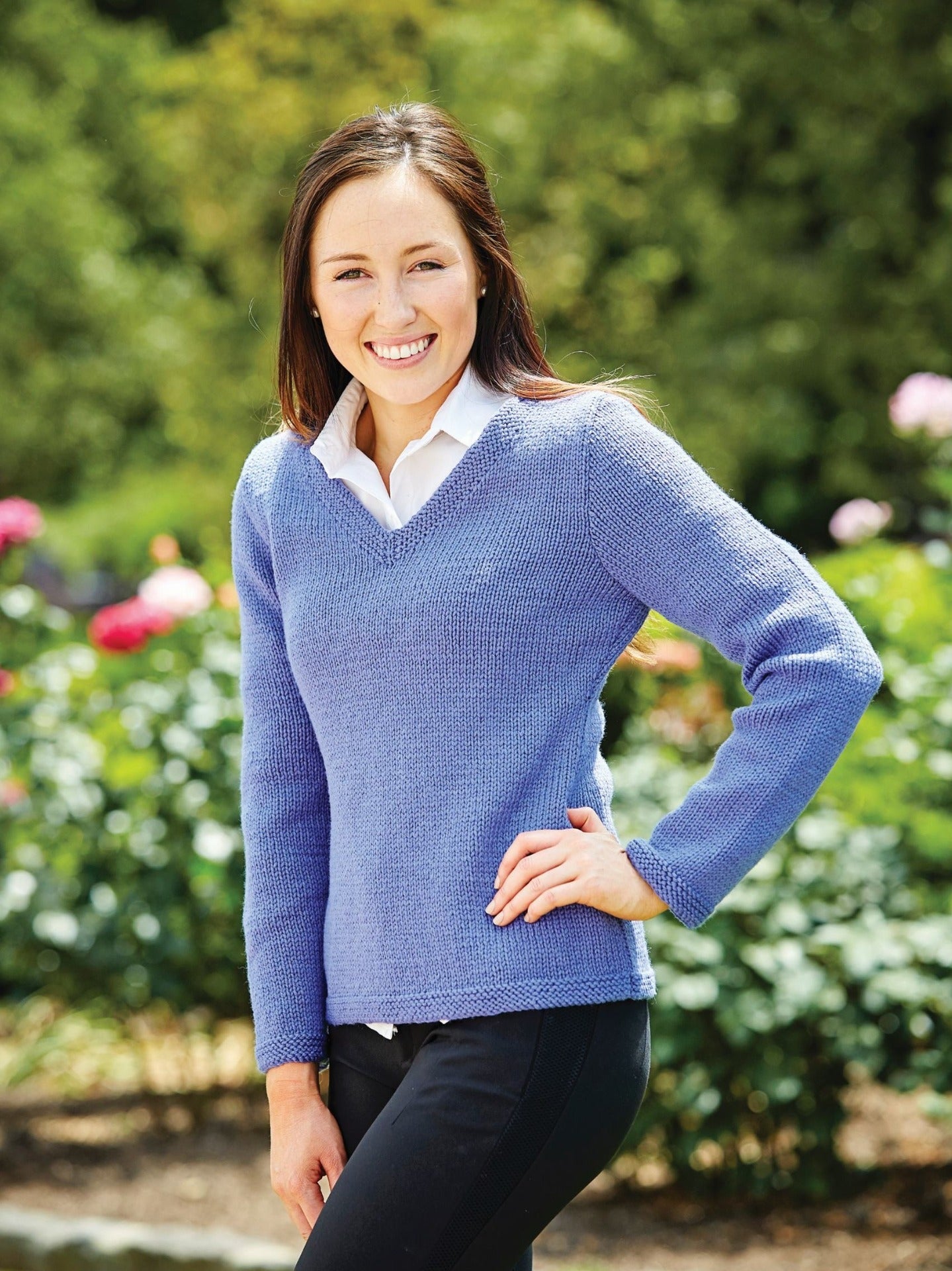 PT 8435 - V-Neck Jumper - Knitting Pattern