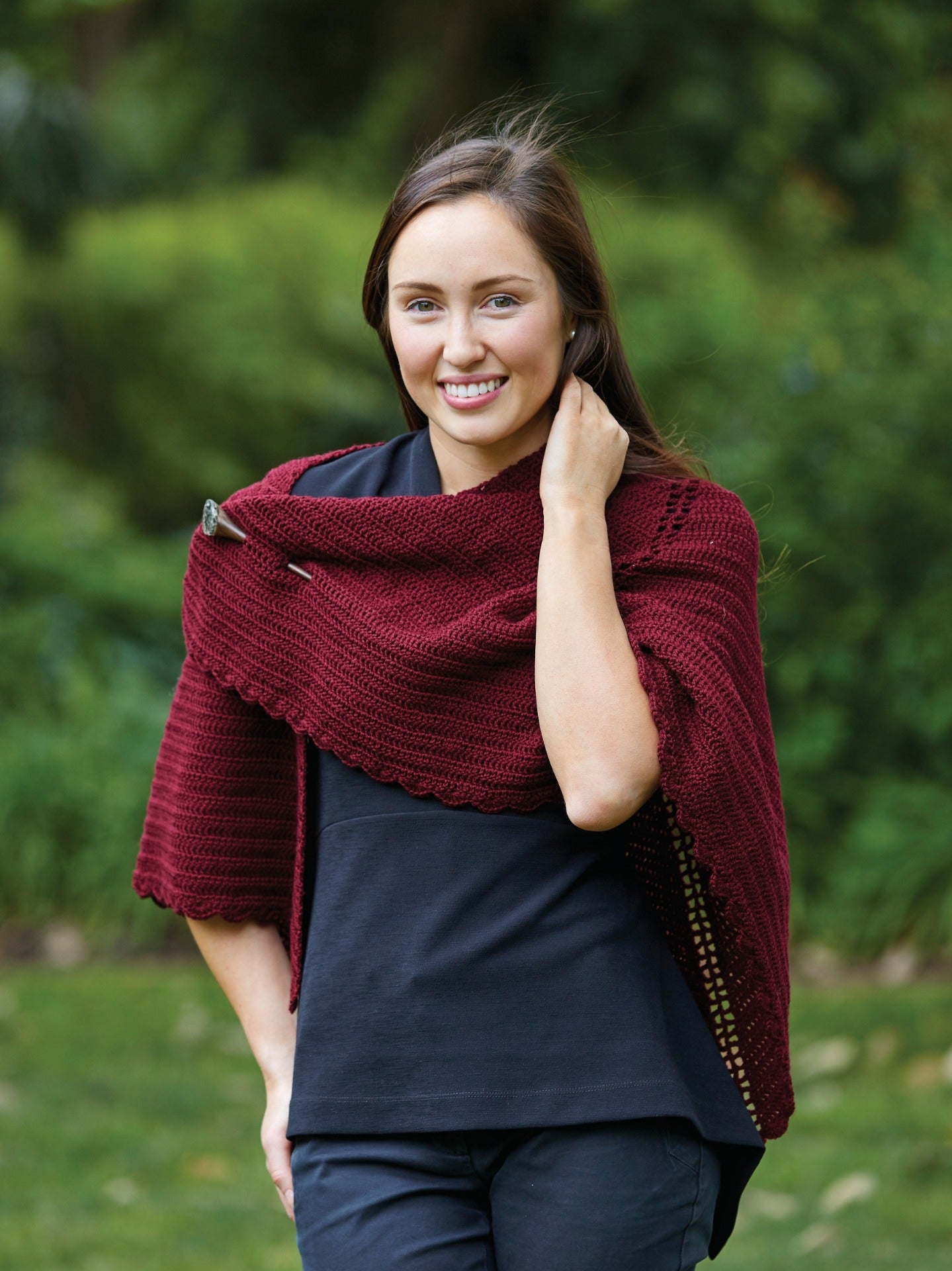 PT 8463 - Shawl - Crochet Pattern