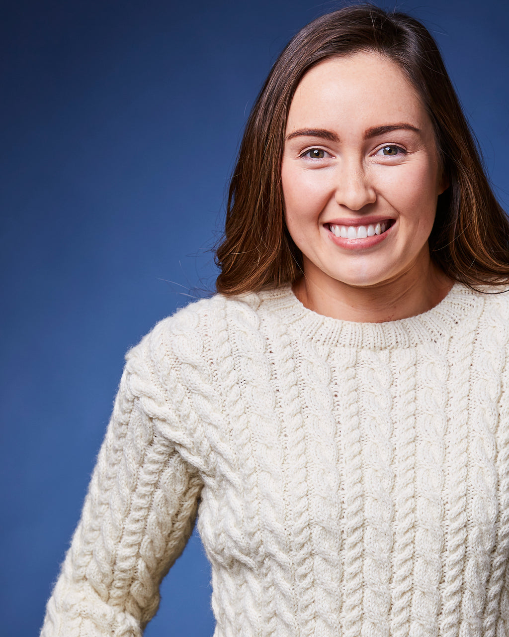 PT 8497 - Cable Pullover - Knitting Pattern