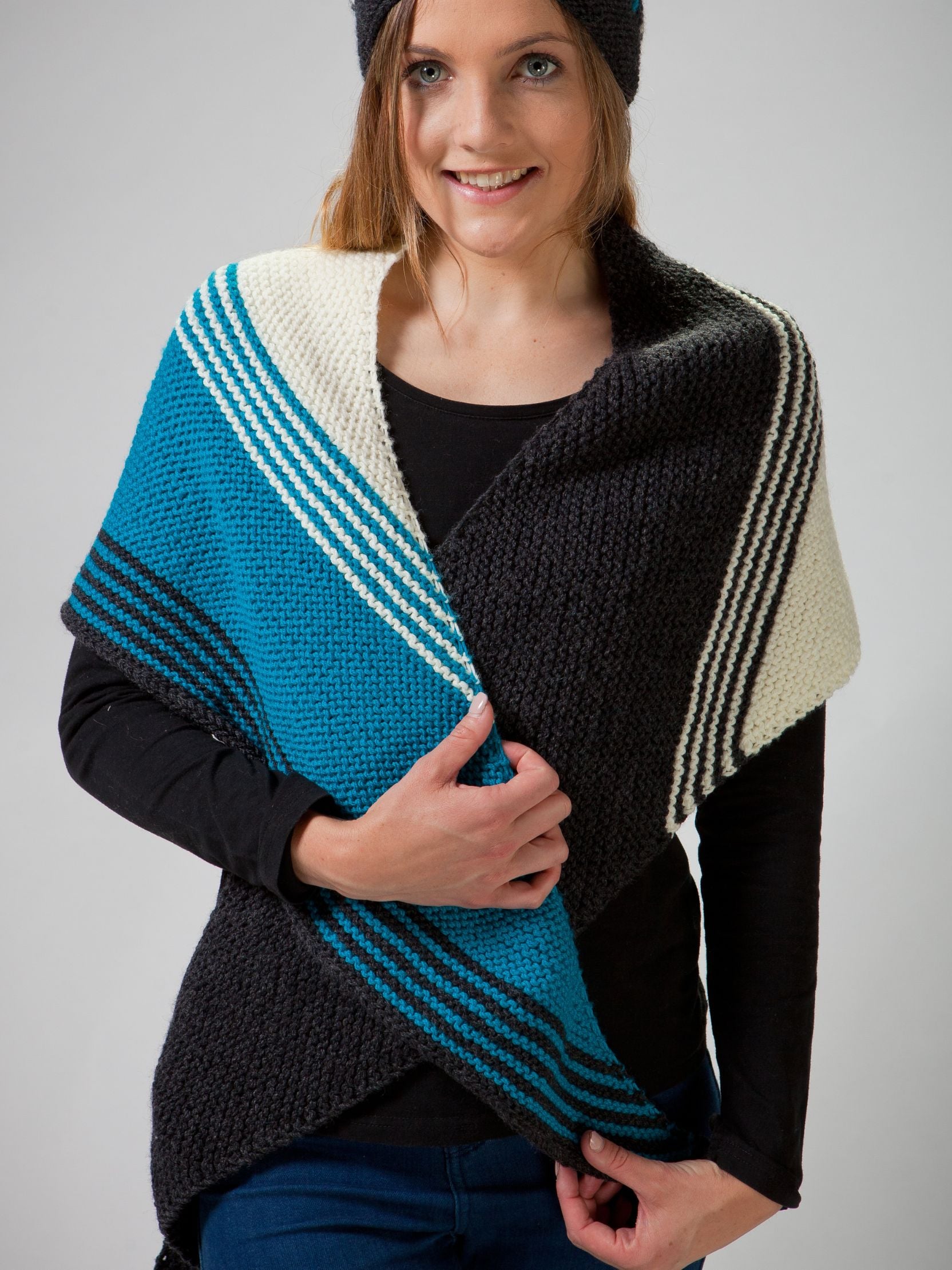 PT 8515 - Garter Beanie & Shawl - Knitting Pattern