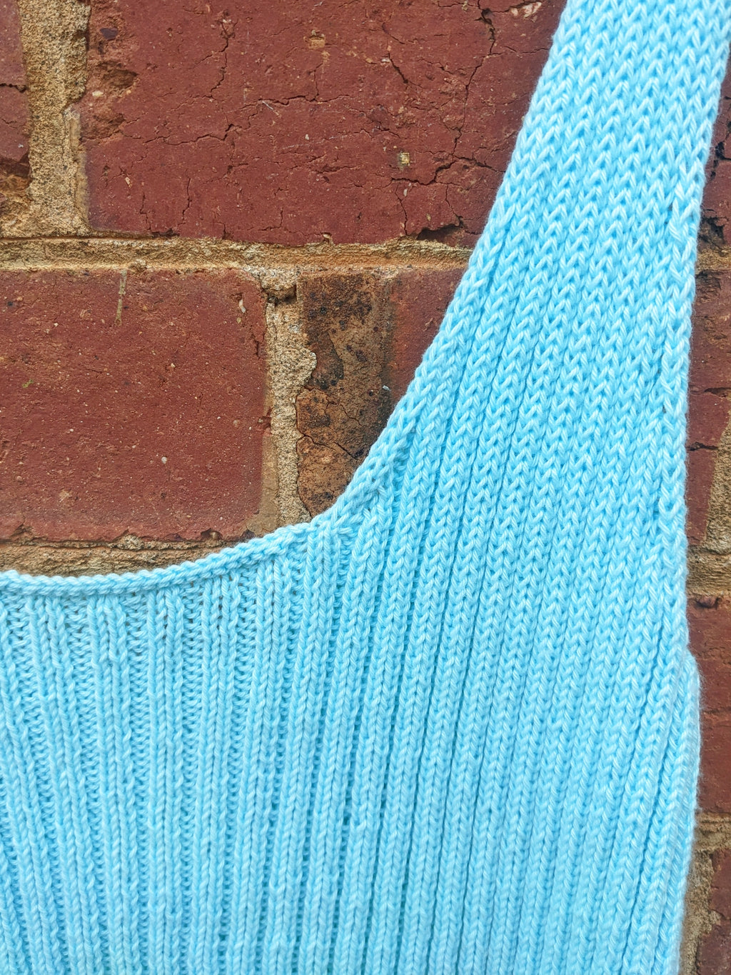 PT 8637 4 or 8 ply Women's Basic Ribbed Tank - Knitting Pattern