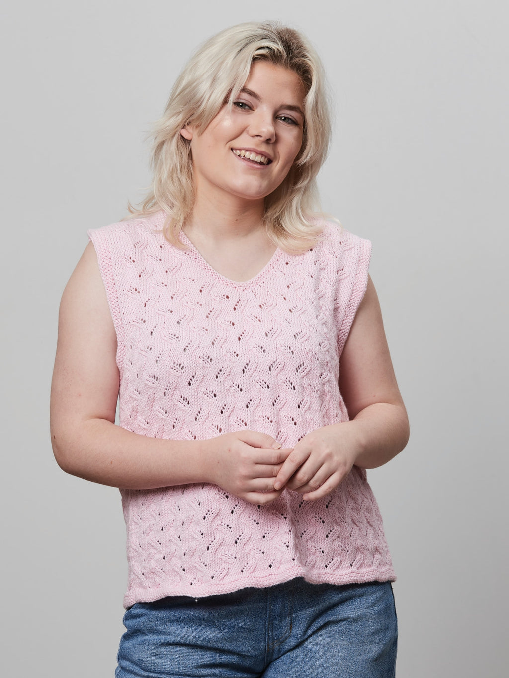 PT 8639 Women's Lace Top - Knitting Pattern