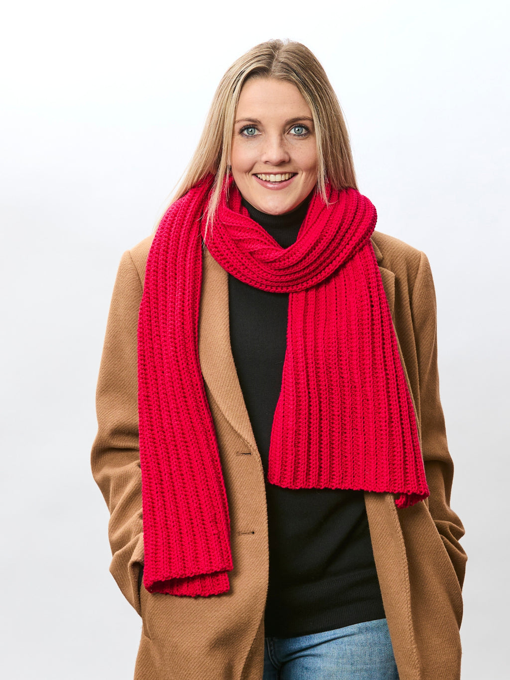 PT 8664 Snuggly Scarf - Knitting or Crochet Pattern