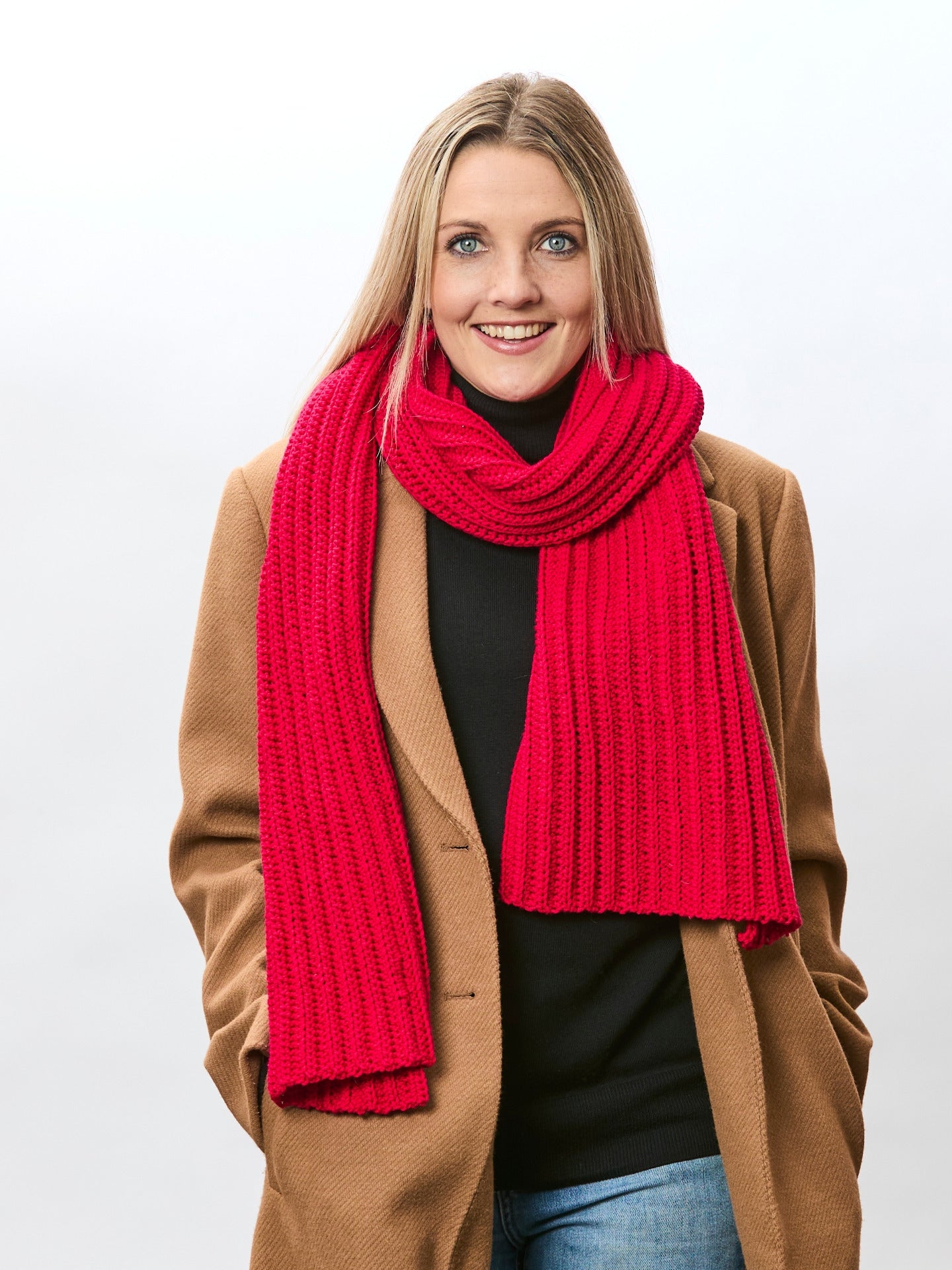 PT 8664 Snuggly Scarf - Knitting or Crochet Pattern