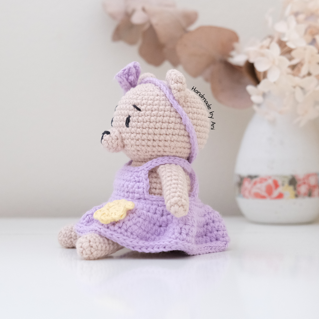 Bella the Spring Bear PDF