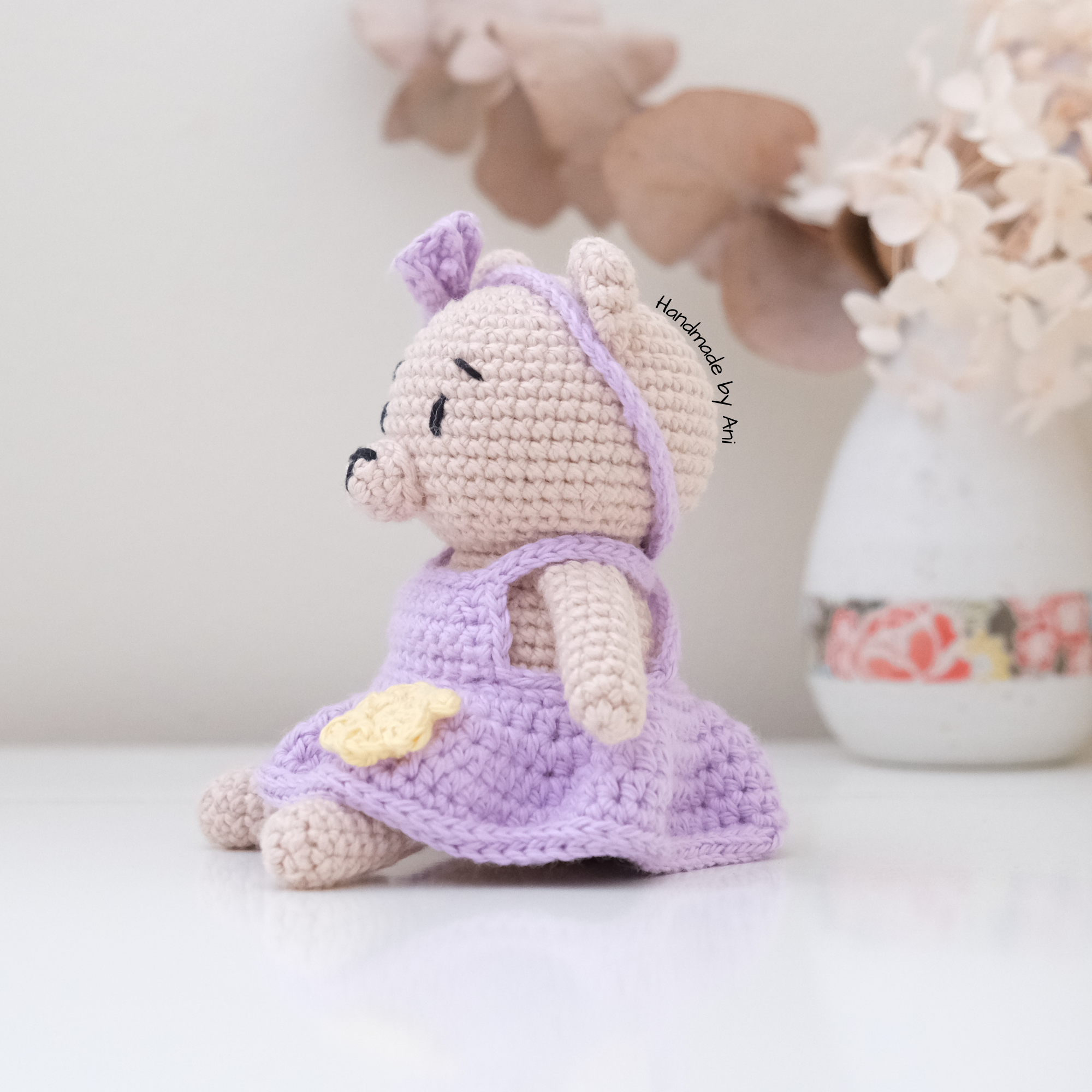 Bella the Spring Bear PDF