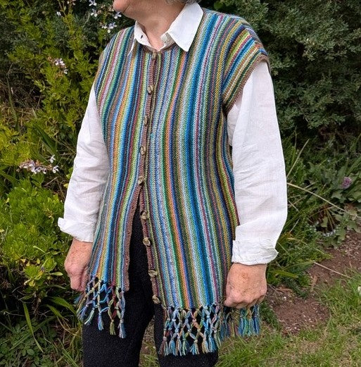Vest with Knotted Fringe PDF – Bendigo Woollen Mills