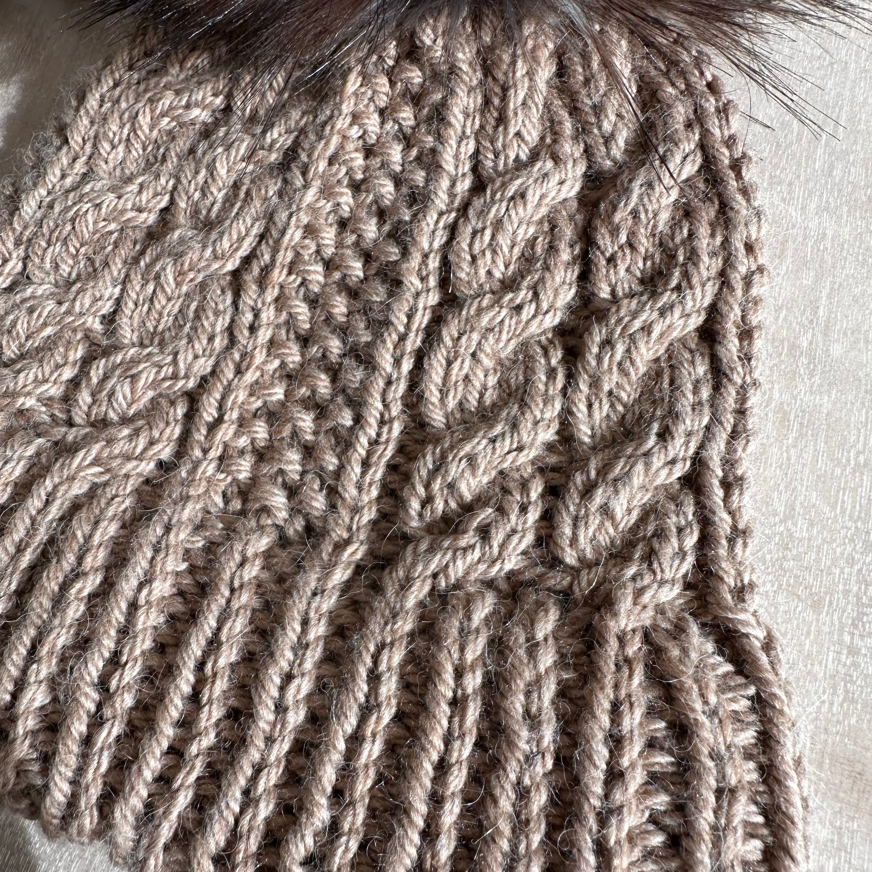 Kerri's Seed & Cable Beanie PDF