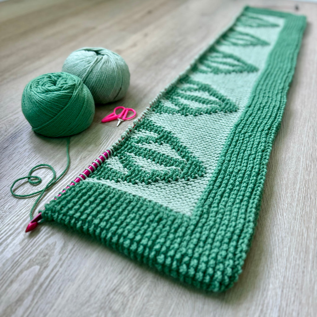 Peaceful Leaves Blanket PDF