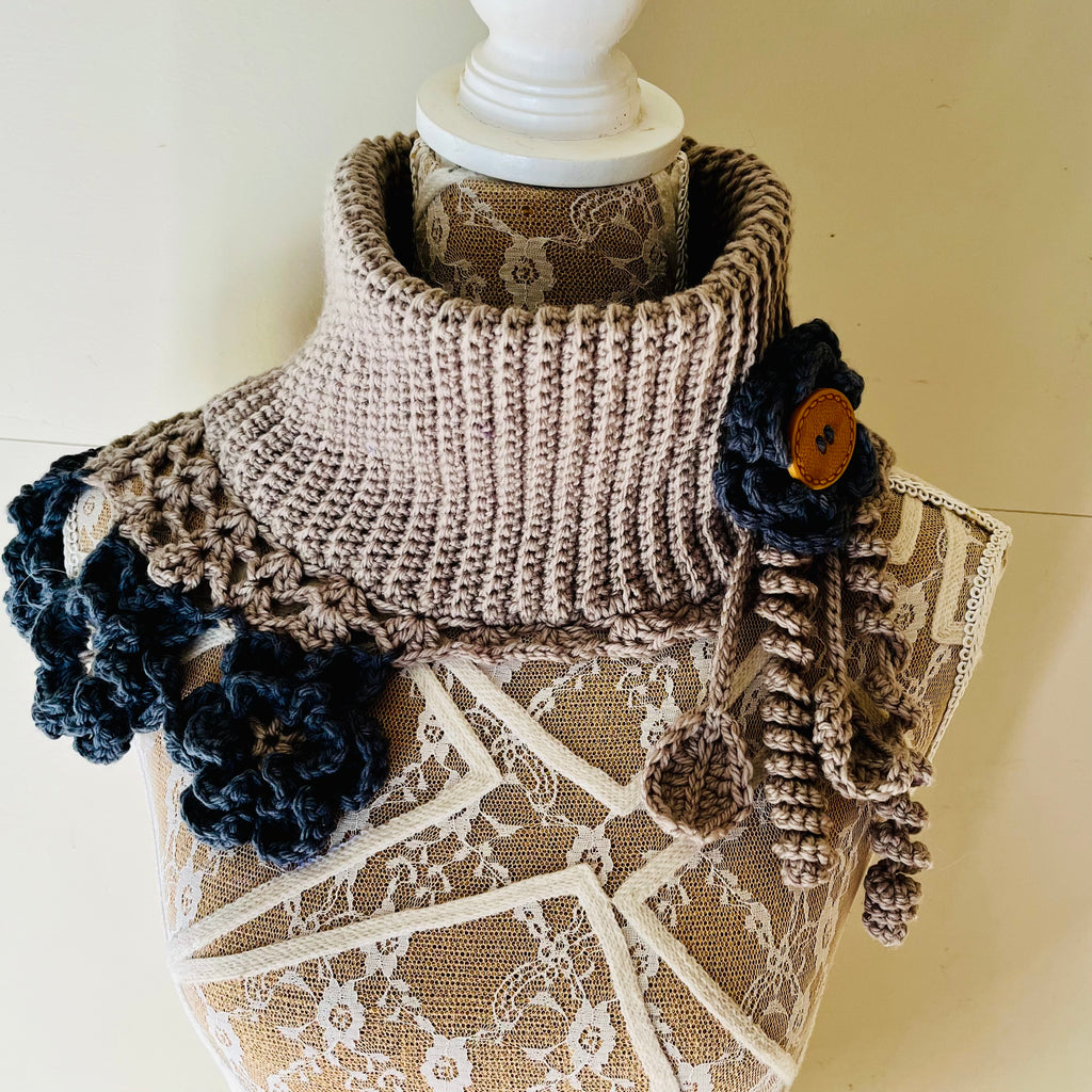 As Petals Fall Neckwarmer PDF