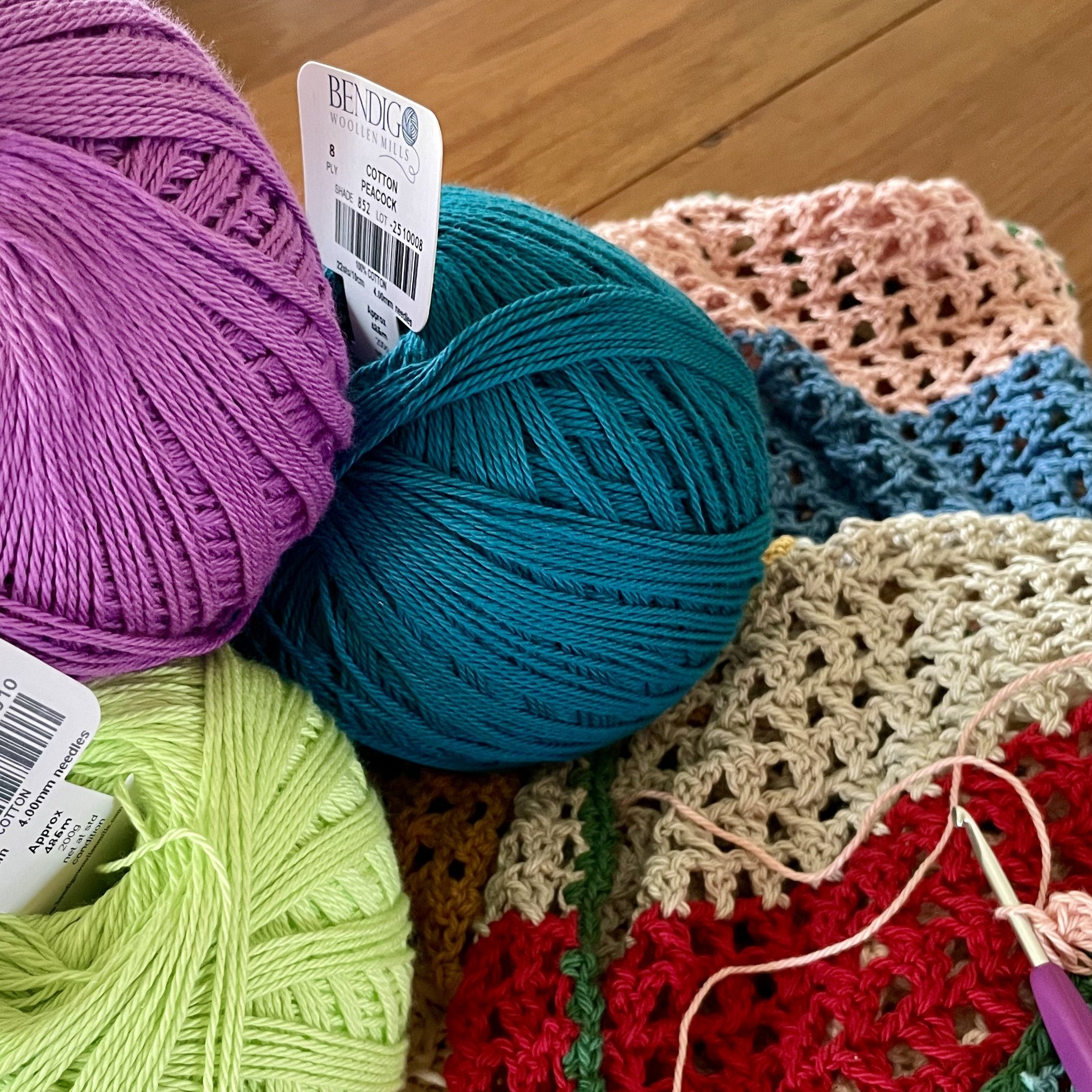 Bowral Tulip Time Shawl PDF