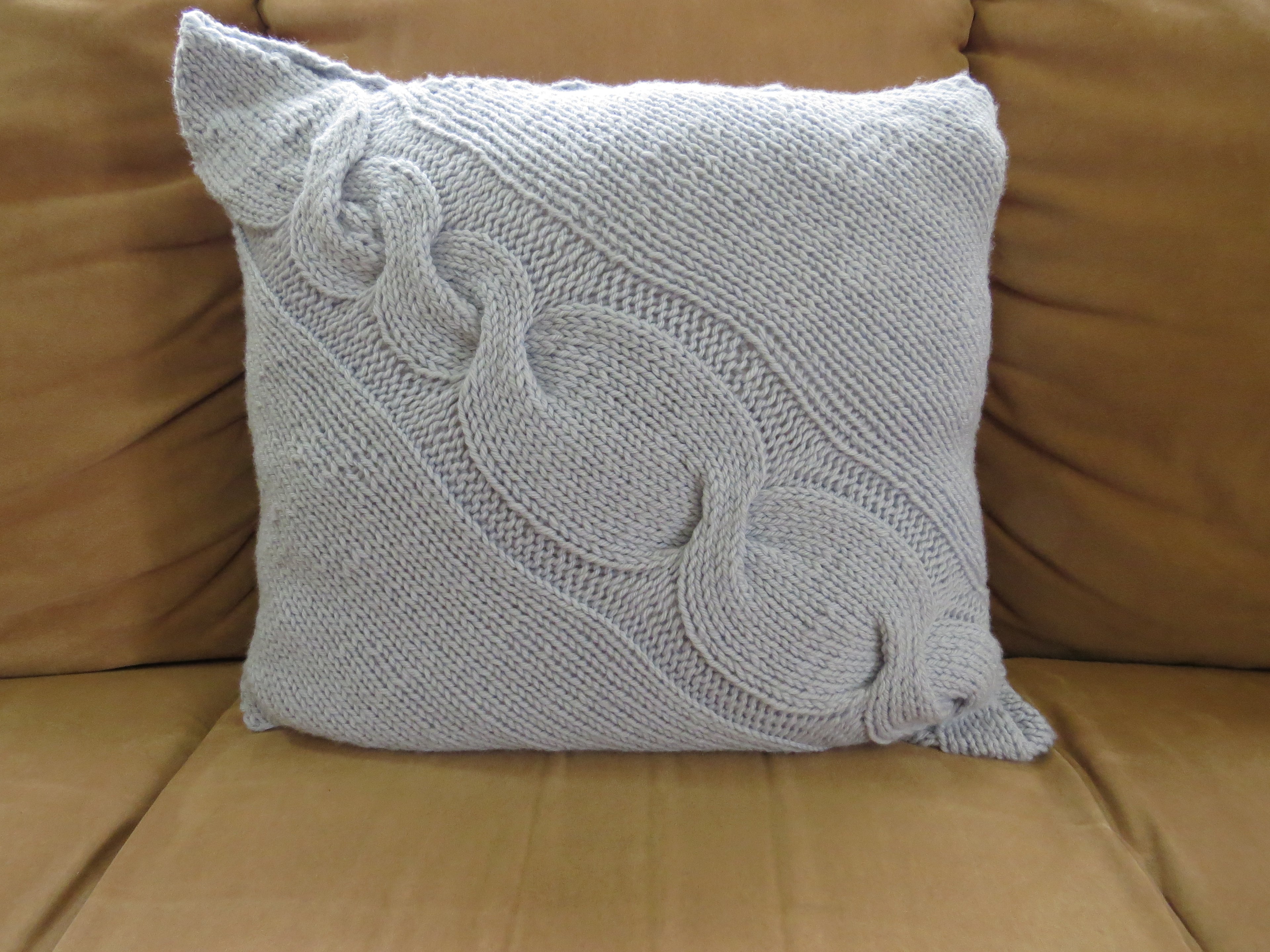 Helcaraxe Cushion Cover PDF