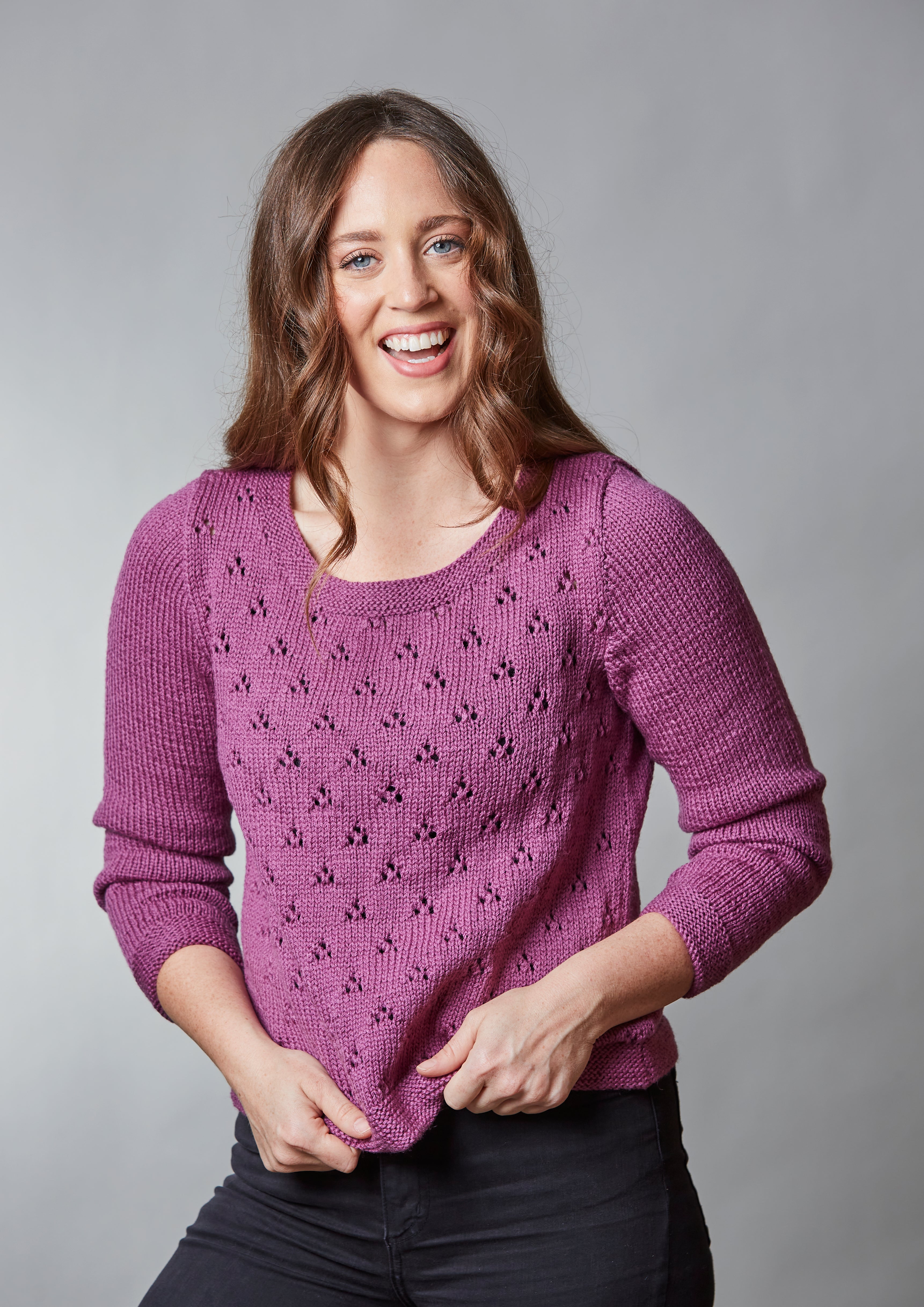 PT 8570 - Jumper with Lace Patterned Front - Knitting Pattern