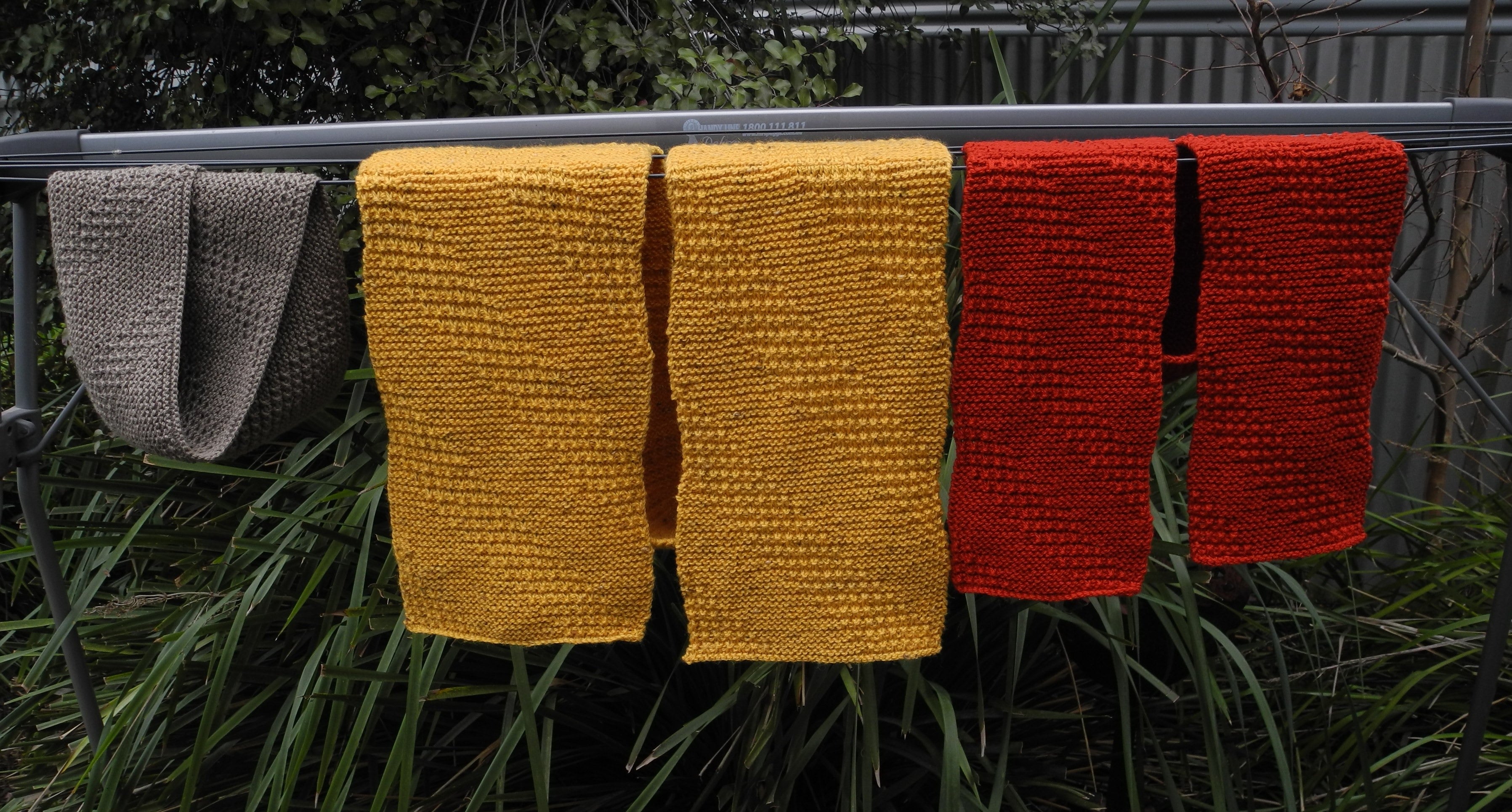 Making Waves Scarf & Cowl PDF