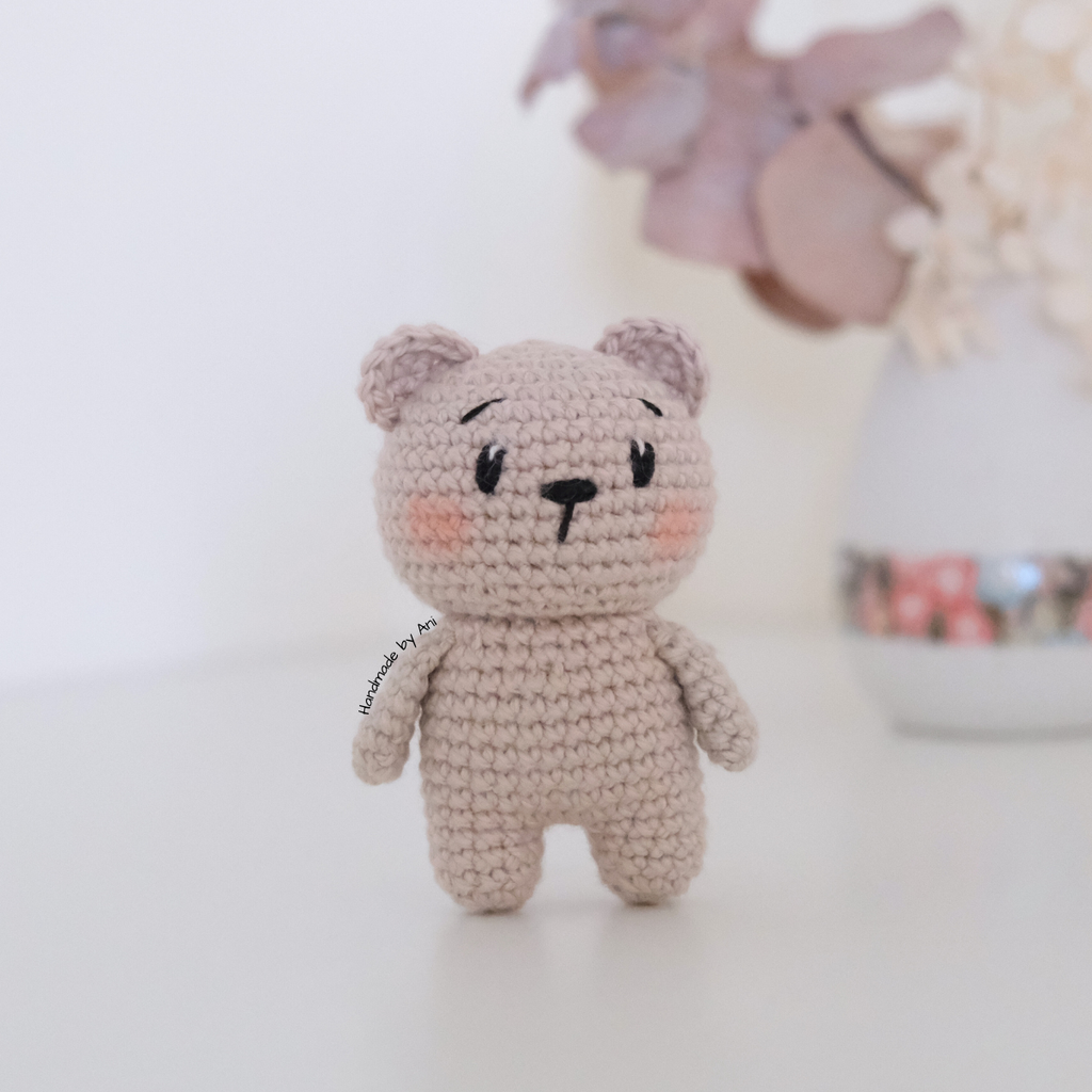 Pebble the Little Bear PDF