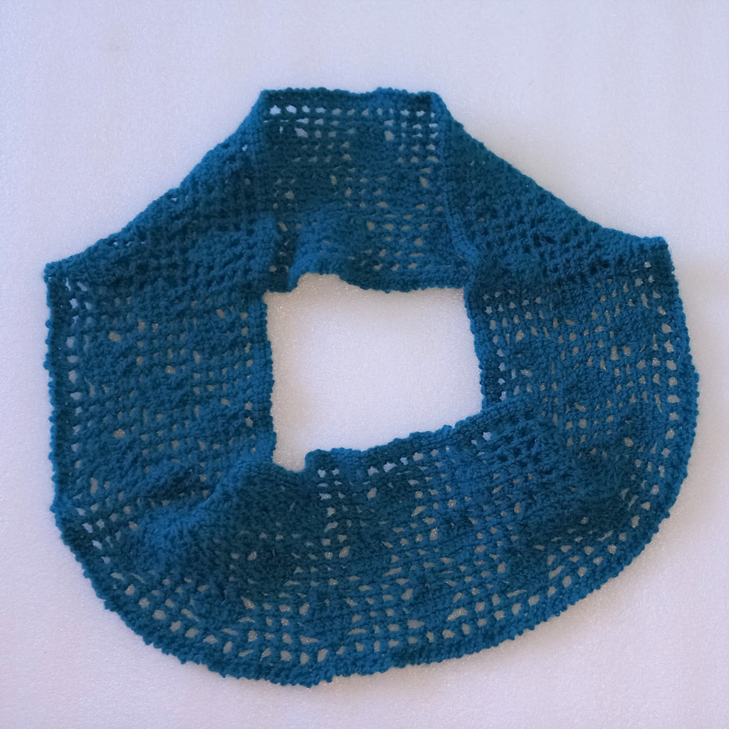 Rapt in Hearts Cowl PDF