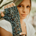 Rapt in Hearts Mitts PDF