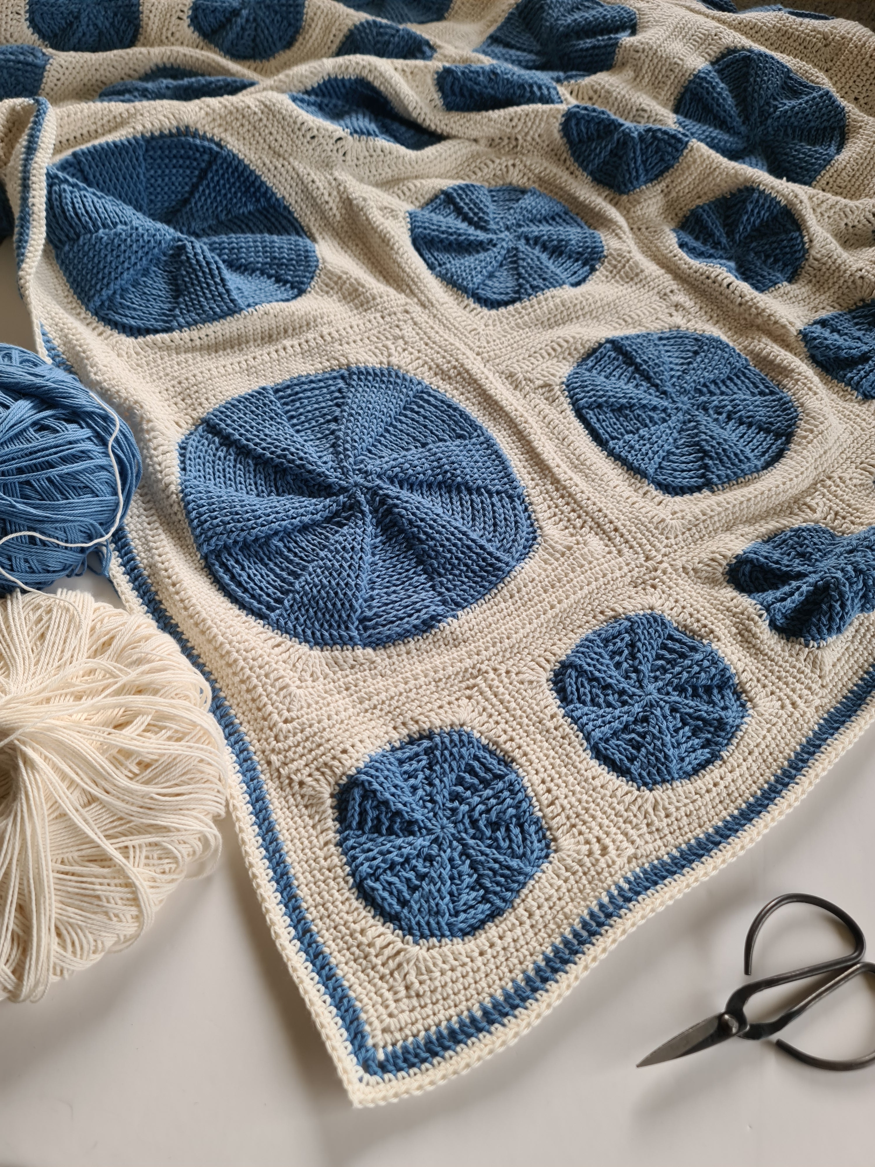 Vinyl Revival Blanket PDF