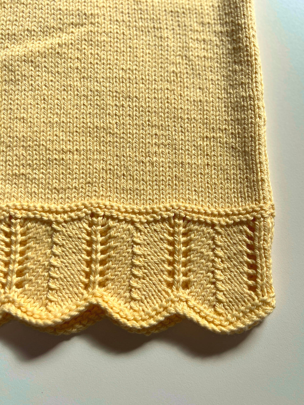 The Cate Tank - Adult Knitting Pattern | PT 8677