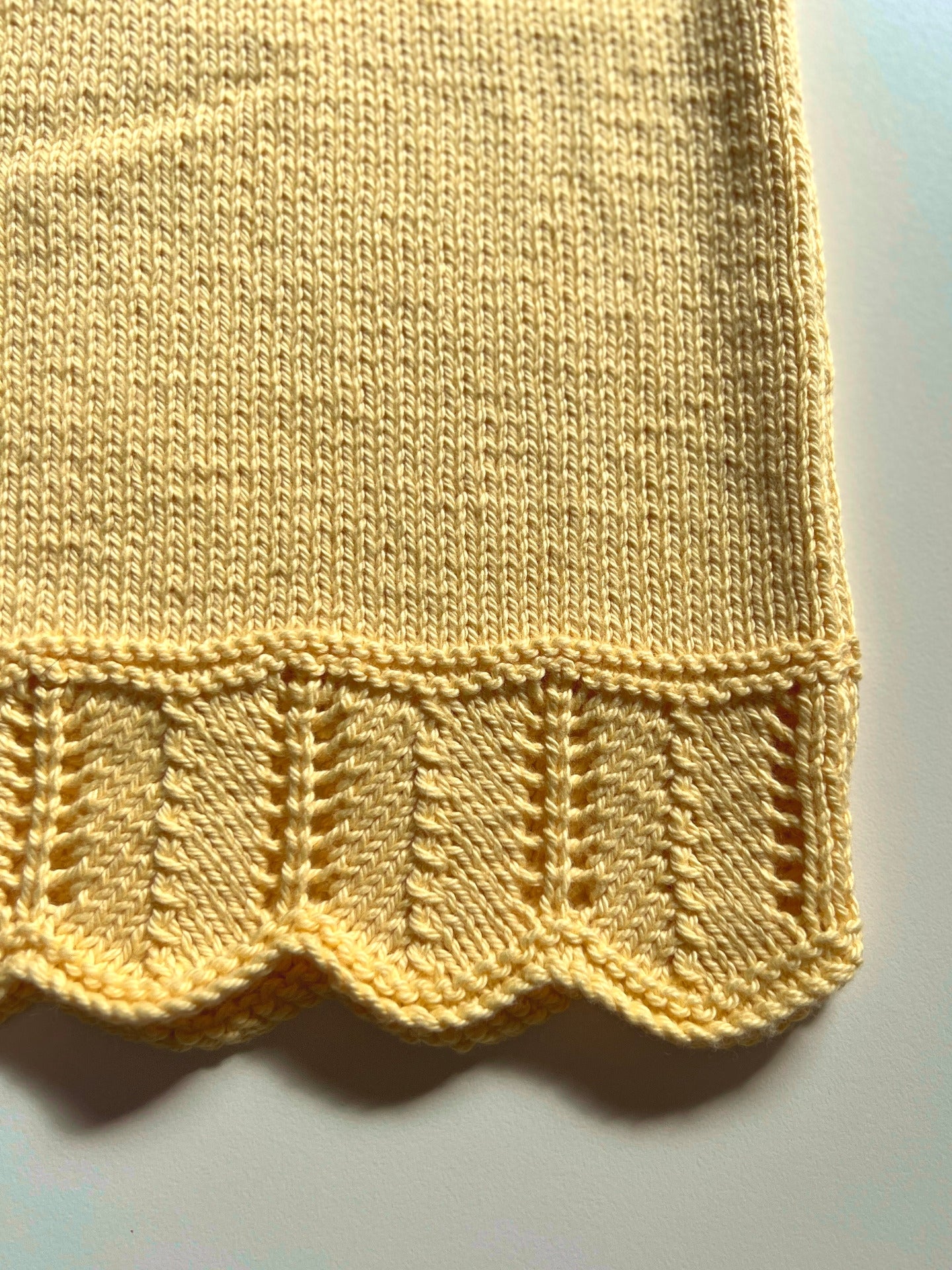 The Cate Tank - Adult Knitting Pattern | PT 8677