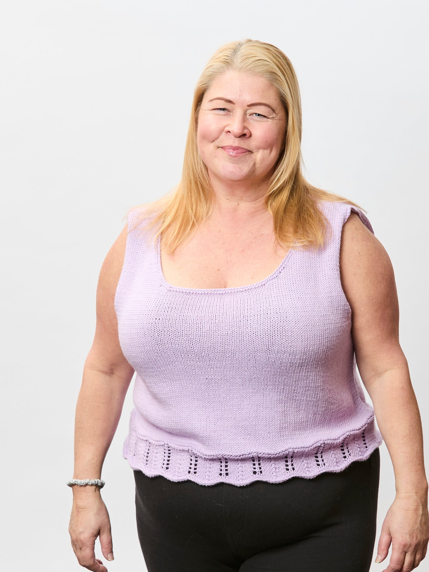 The Cate Tank - Adult Knitting Pattern | PT 8677