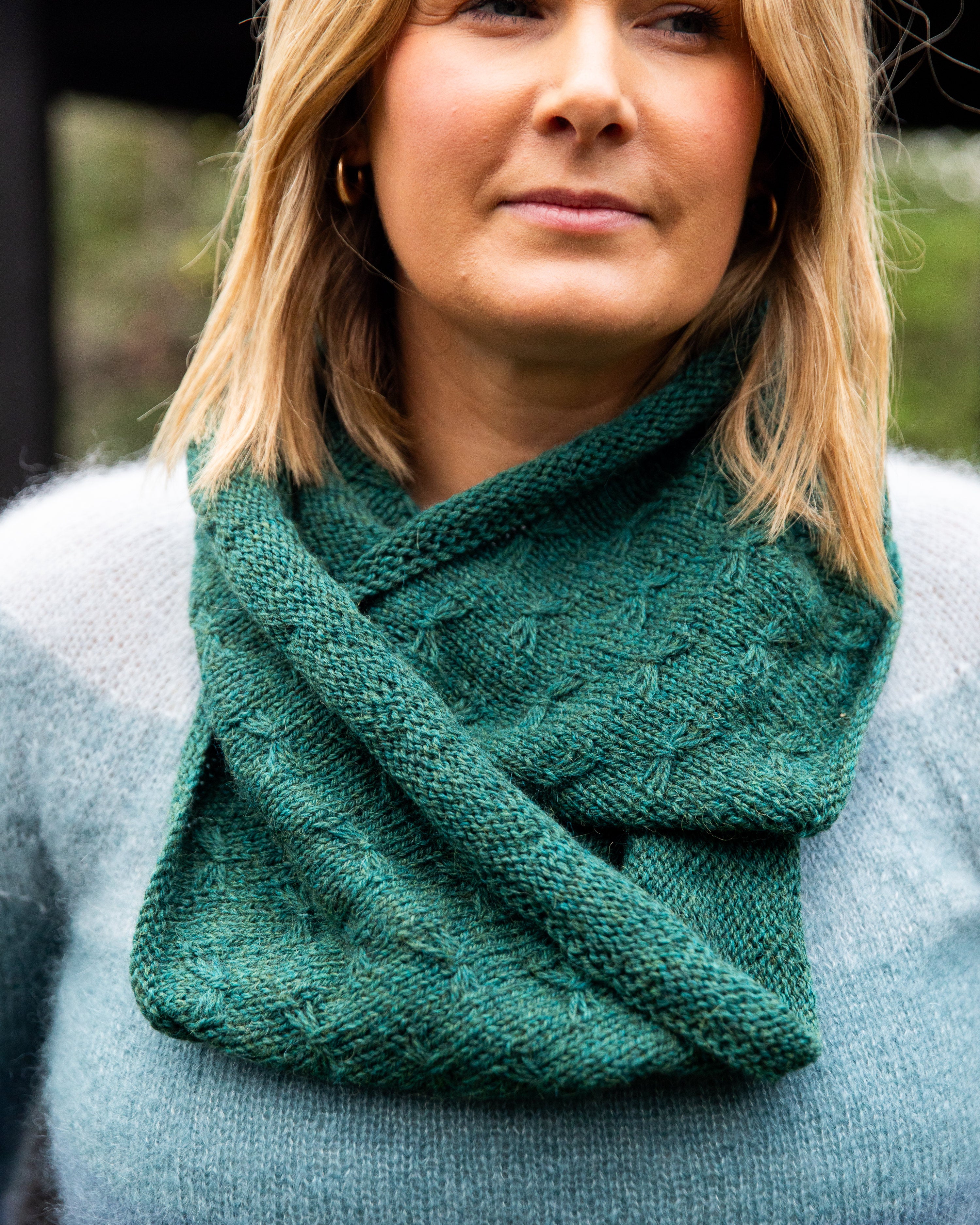 The Bailey Bows Cowl | PT 8748
