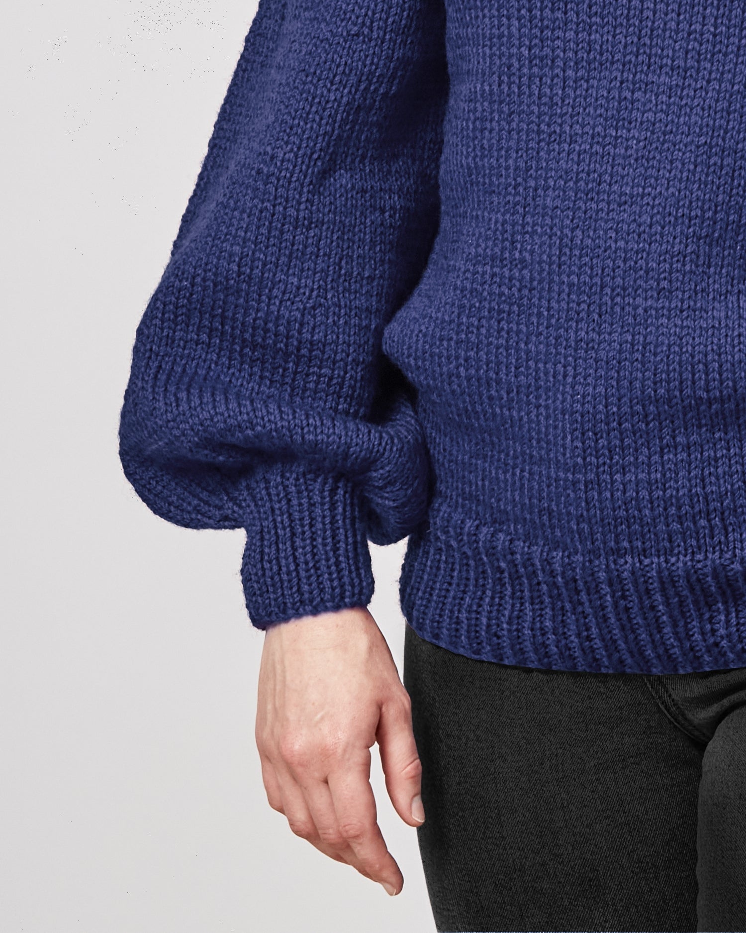 PT 8633 12 Ply Bishop Sleeve Jumper - Knitting Pattern – Bendigo