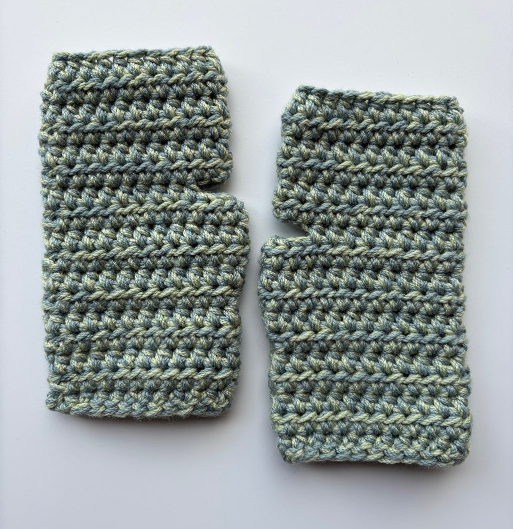 Ladies Crochet Fingerless Gloves