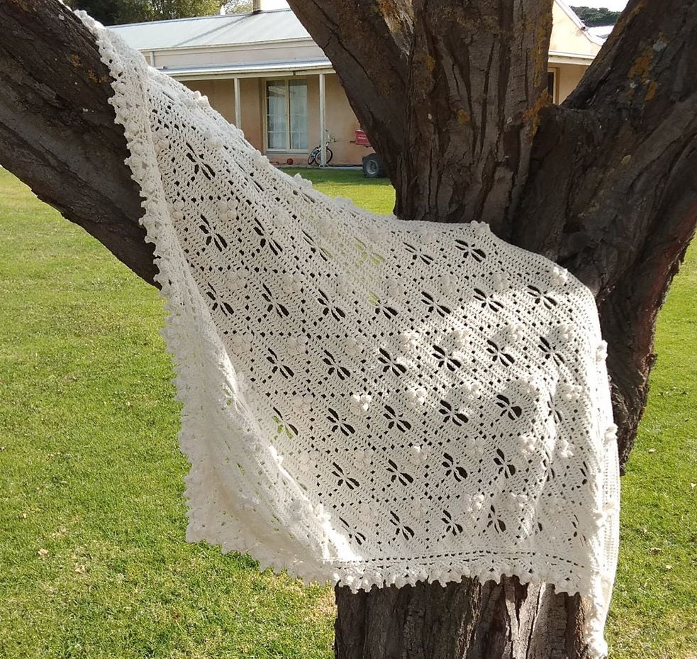 On Cotton Wings of a Dragonfly Shawl PDF