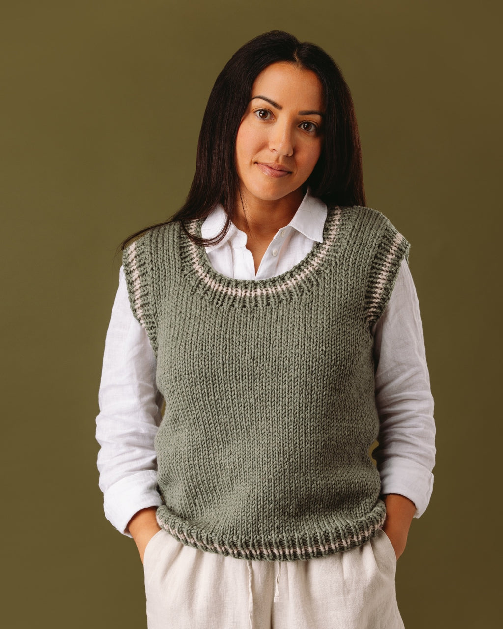 The Emma Vest - Chunky Yarn - Adult Knitting Pattern | PT 8699