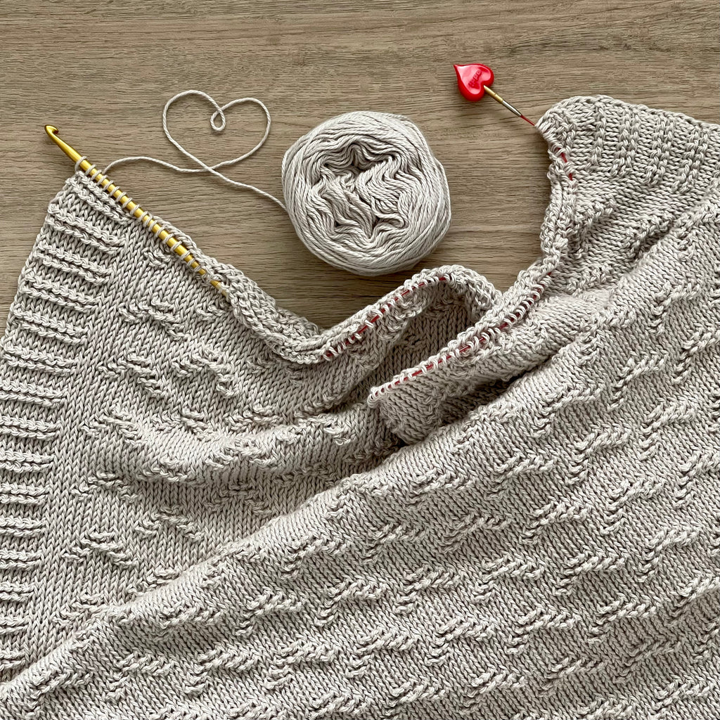 Mountain Tops Blanket PDF