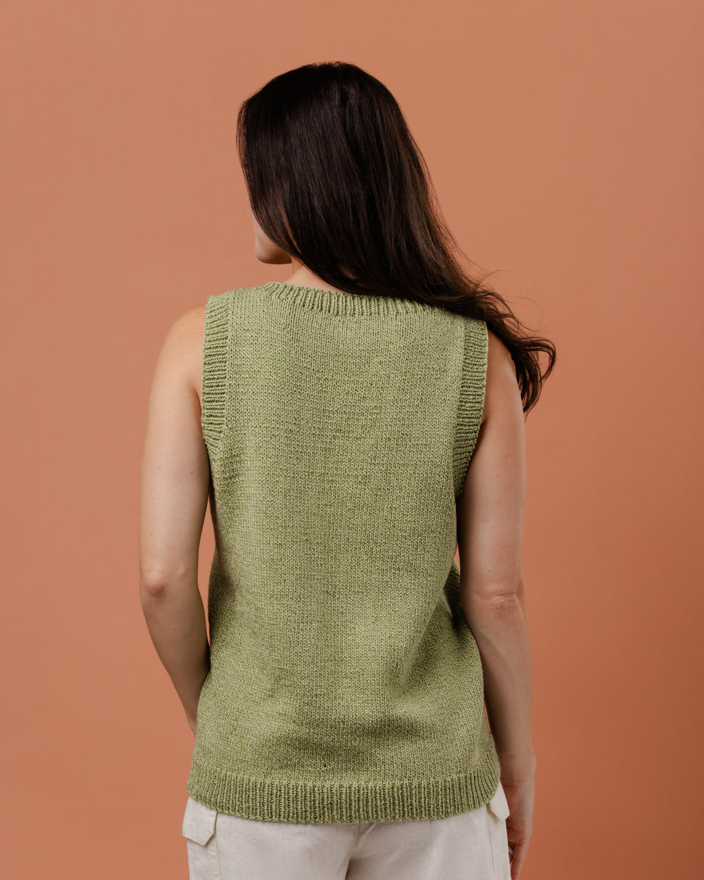 The Ness Vest - Women's Knitting Pattern | PT 8731