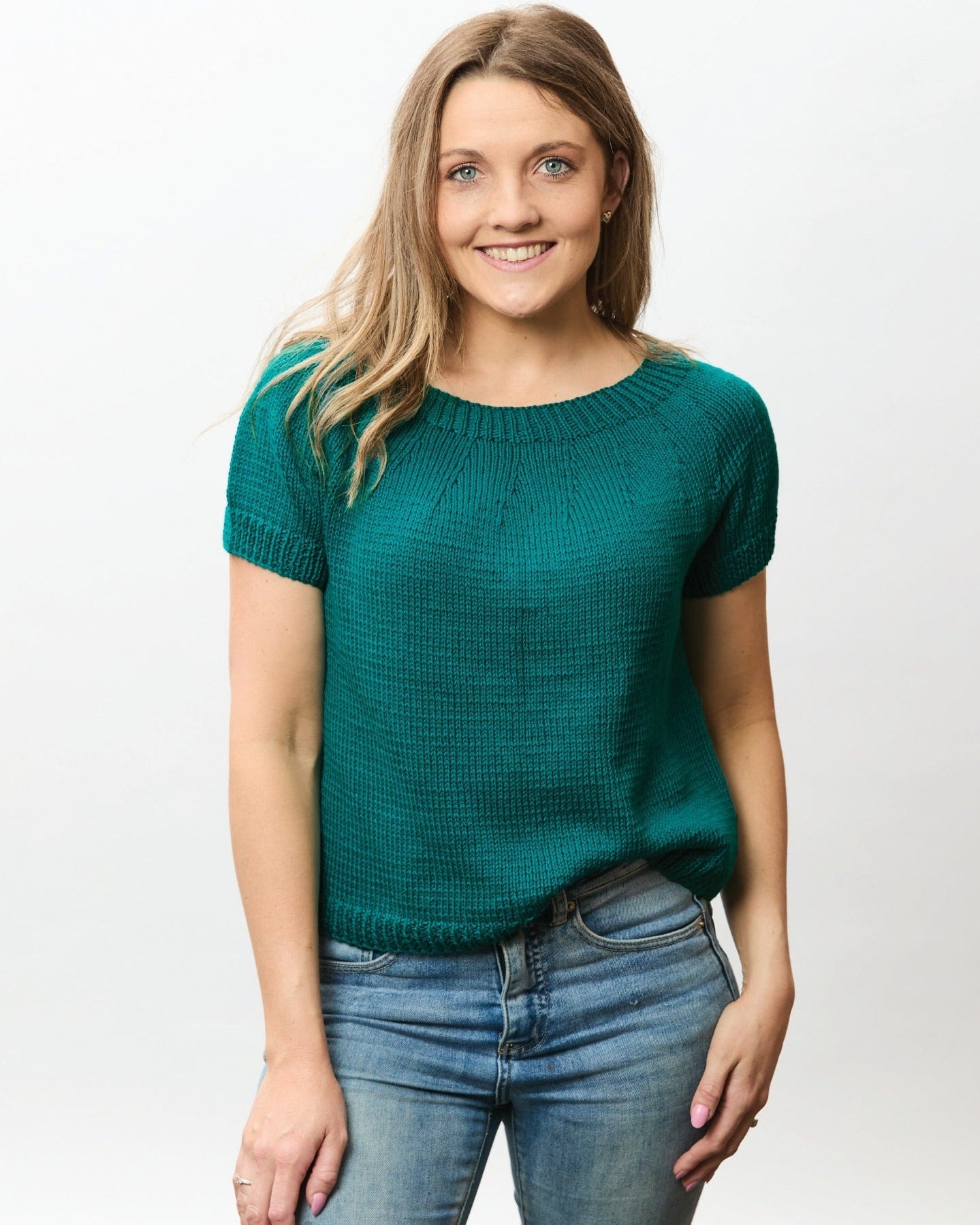 The Caroline Tee - Adult Knitting Pattern | PT 8678