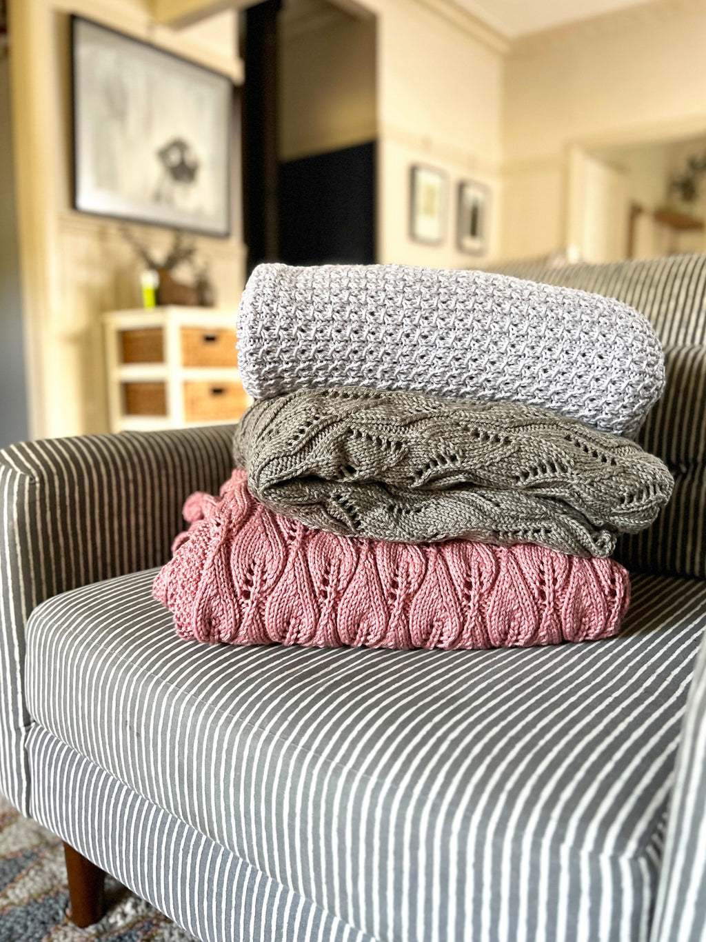 The Three Sisters - Three Blanket Knitting Patterns | PT 8679