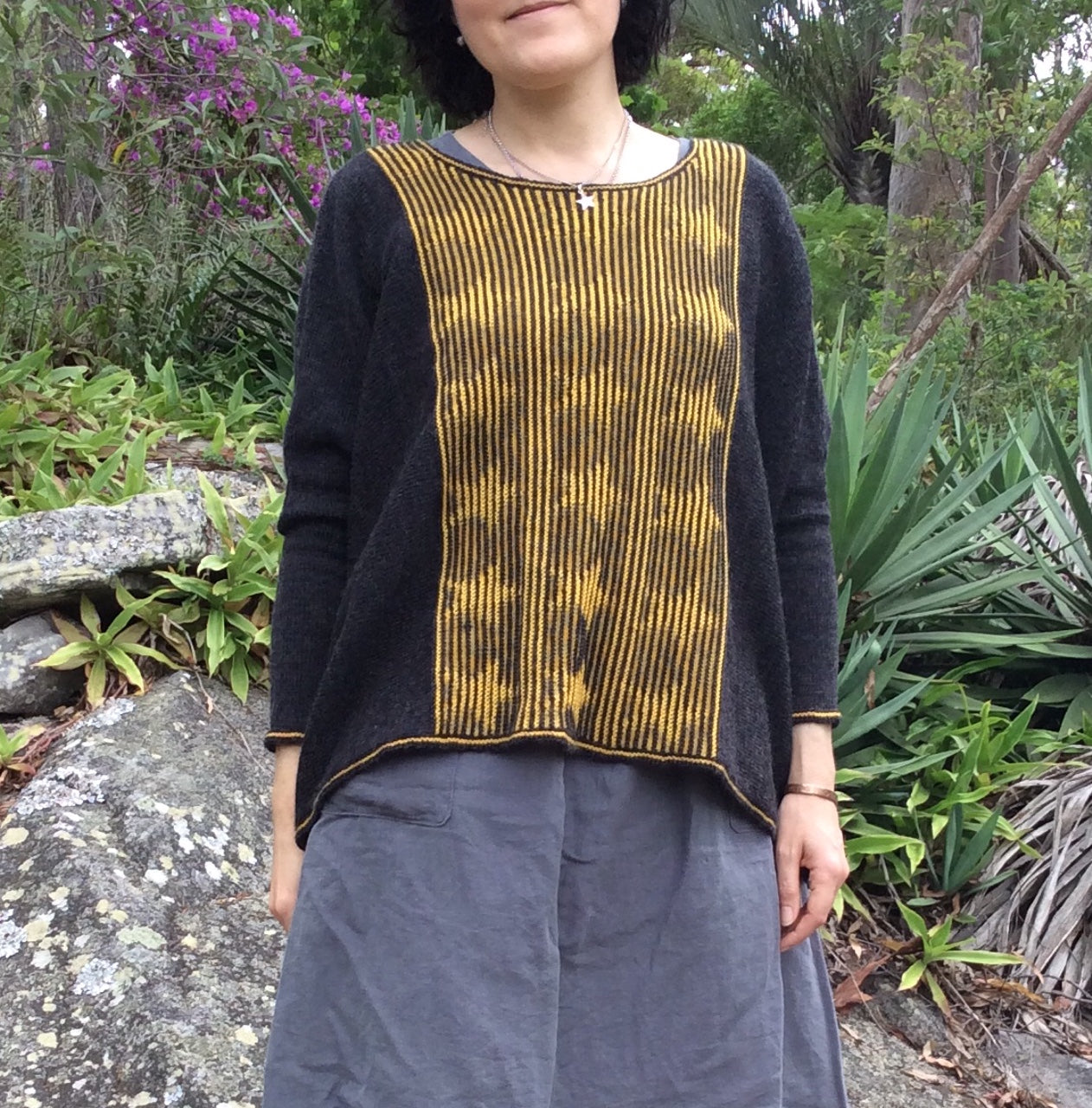 Stars and Stripes Illusion Sweater PDF