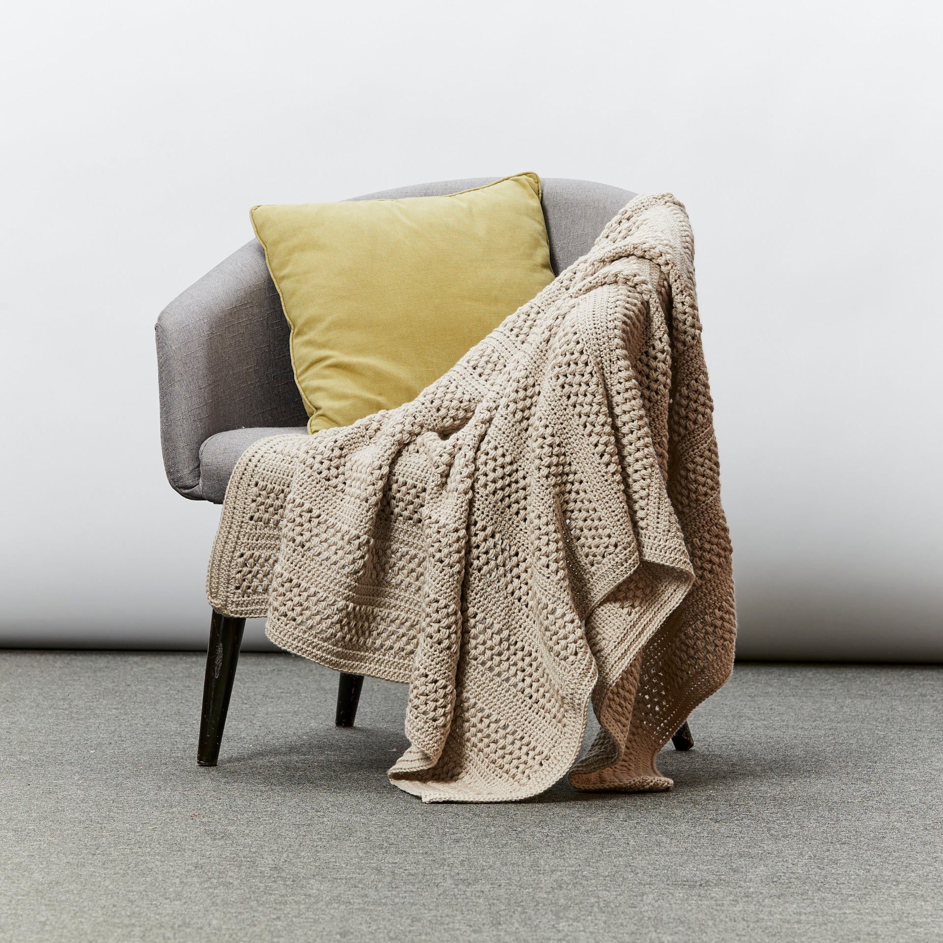 PT 8656 Puff Stitch Throw - Crochet Pattern