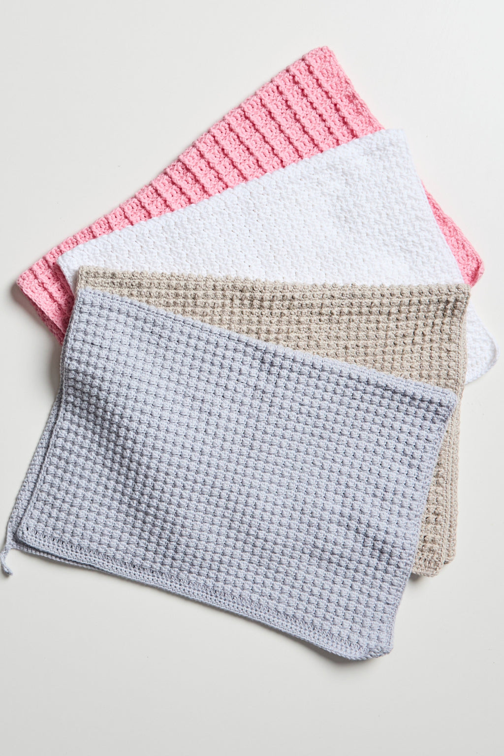 The Golden Washcloths & Hand Towels - Crochet Pattern | PT 8676