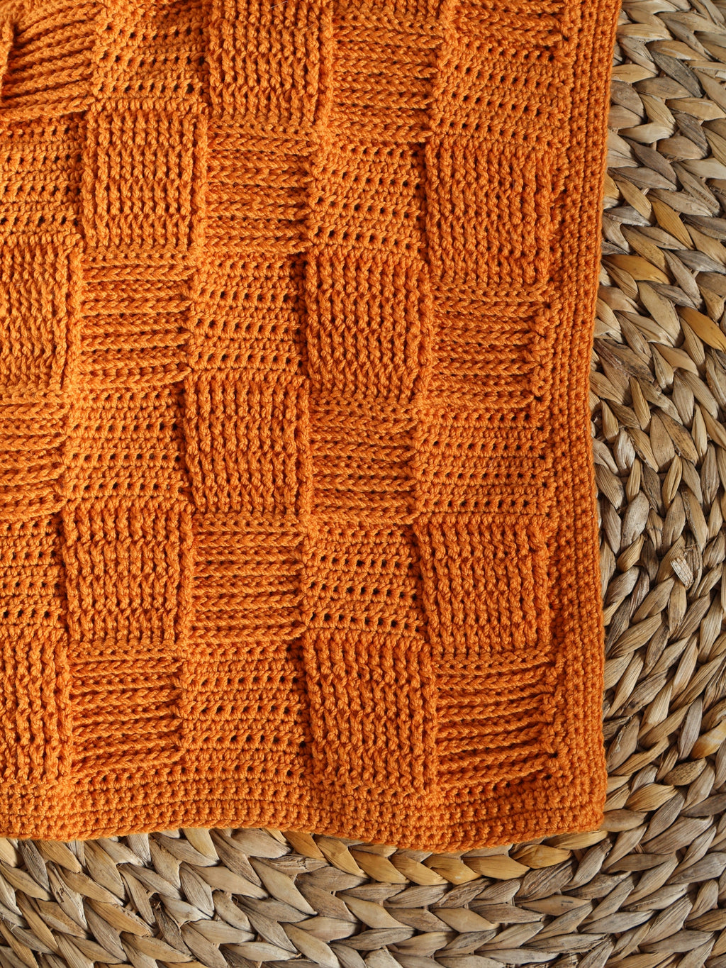 PT 8666 Checkerboard Baby Blanket - Knitting or Crochet Pattern