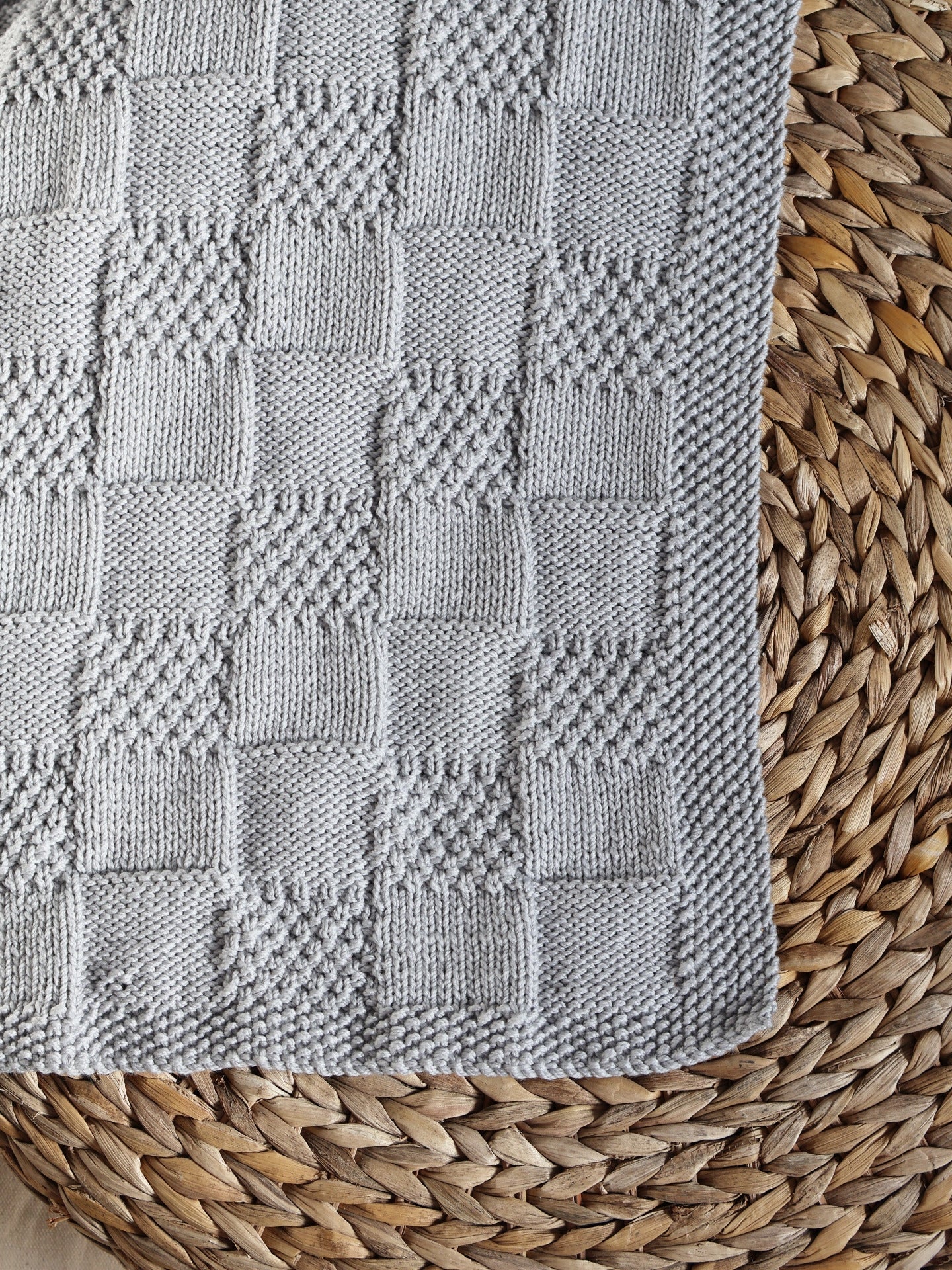 PT 8666 Checkerboard Baby Blanket - Knitting or Crochet Pattern
