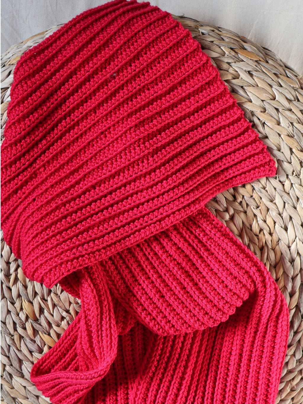 PT 8664 Snuggly Scarf - Knitting or Crochet Pattern