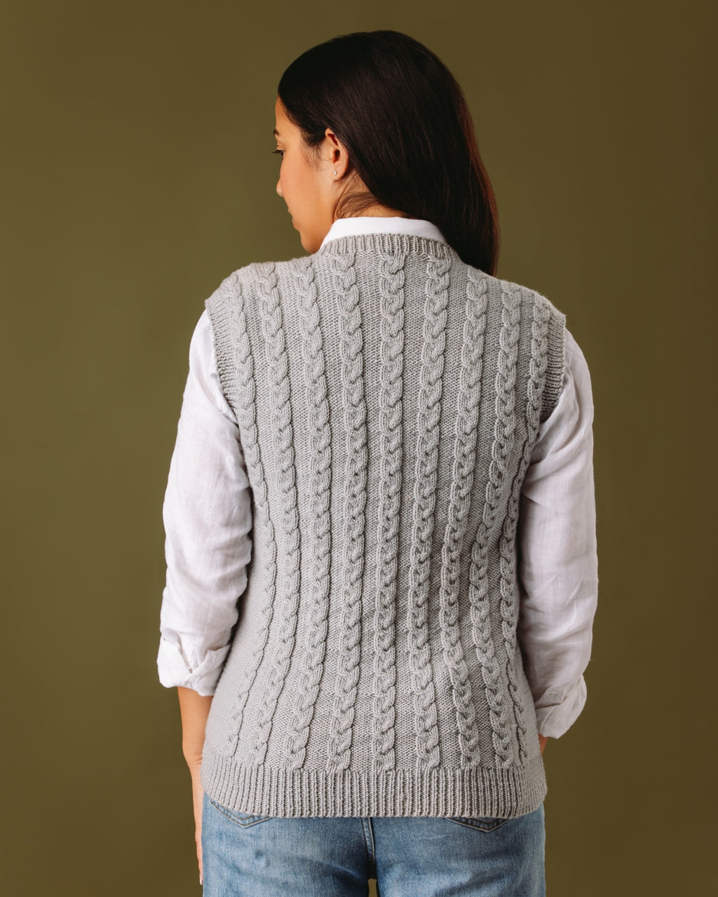 The Willow Vest - Adult Knitting Pattern | PT 8703